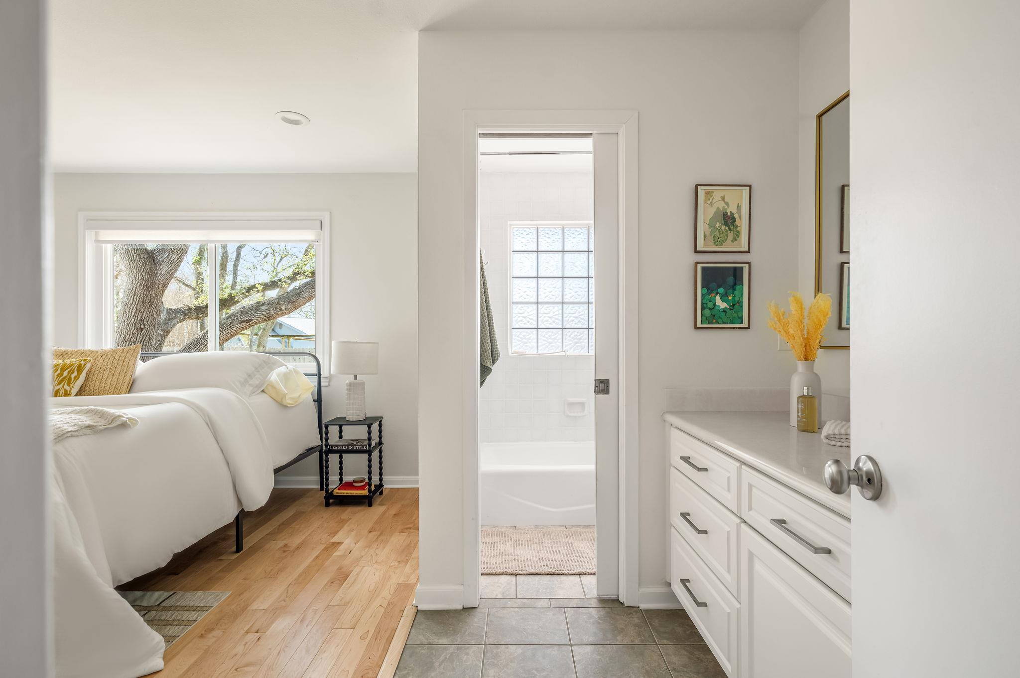 4305 Yucatan Ln, Austin, TX 78727