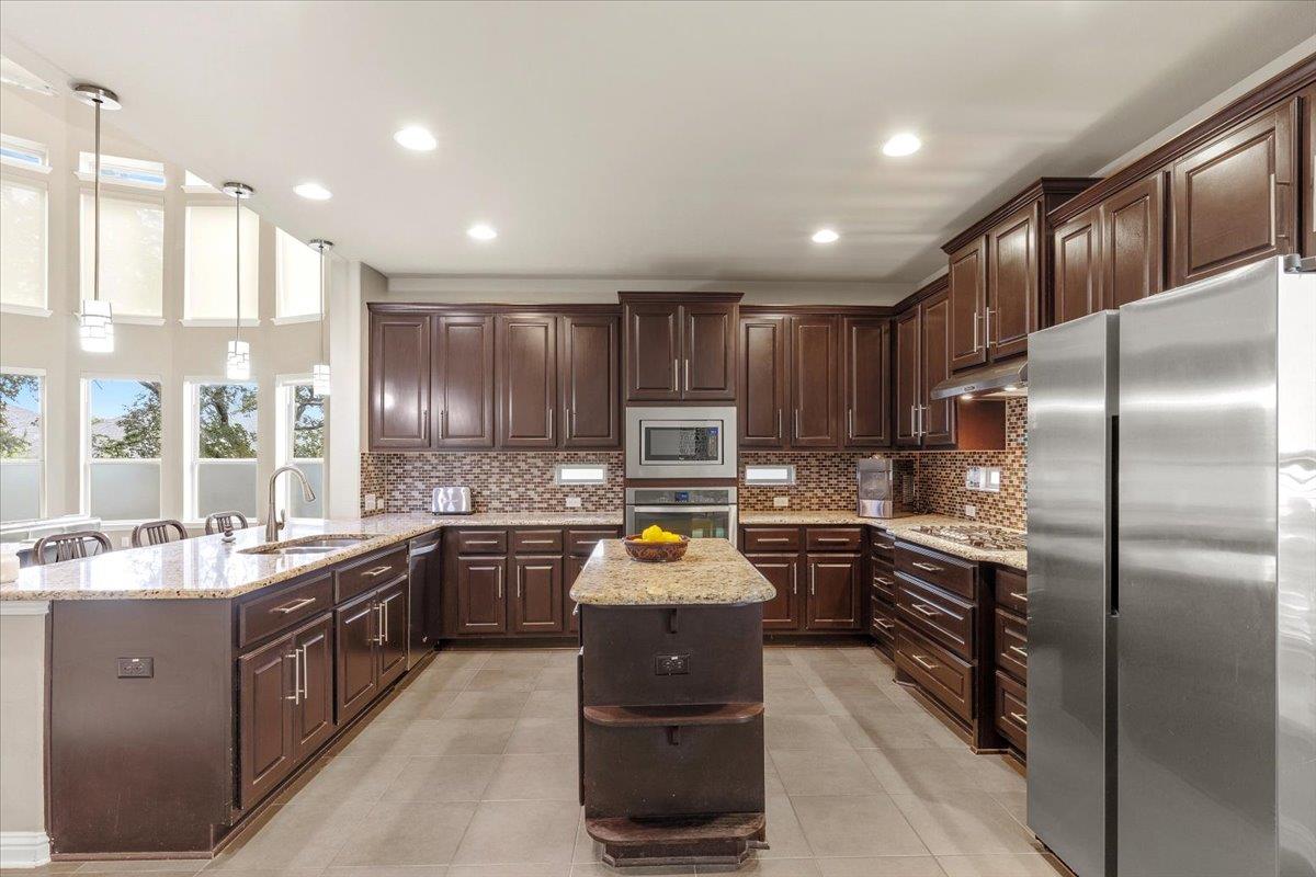 401 Spanish Mustang Dr, Cedar Park, TX 78613