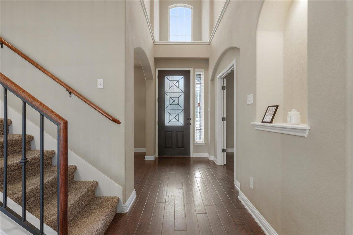 401 Spanish Mustang Dr, Cedar Park, TX 78613