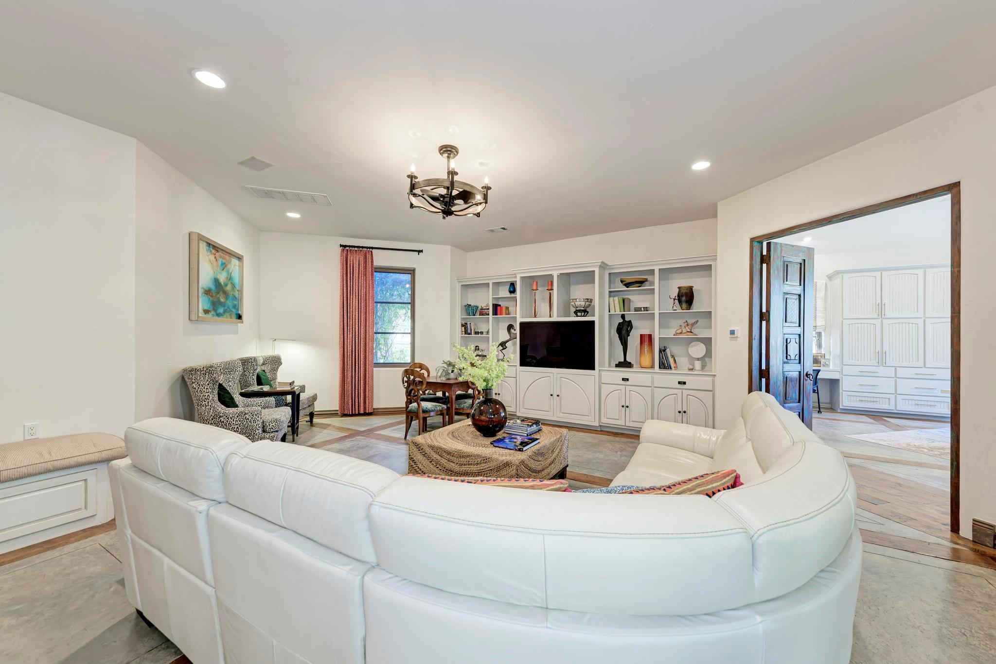 408 Haney Trce, Horseshoe Bay, TX 78657