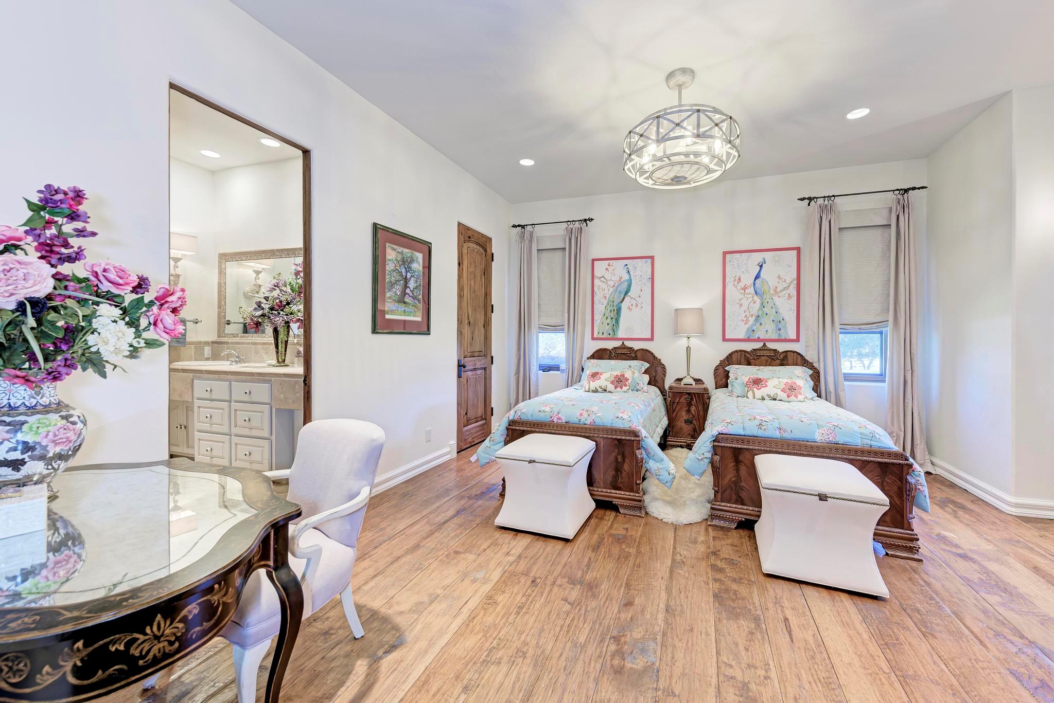 408 Haney Trce, Horseshoe Bay, TX 78657