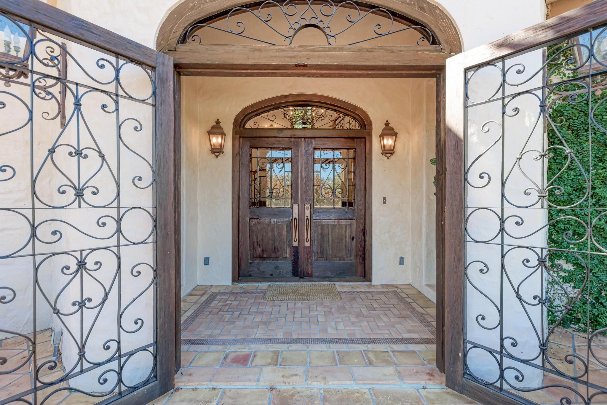 408 Haney Trce, Horseshoe Bay, TX 78657