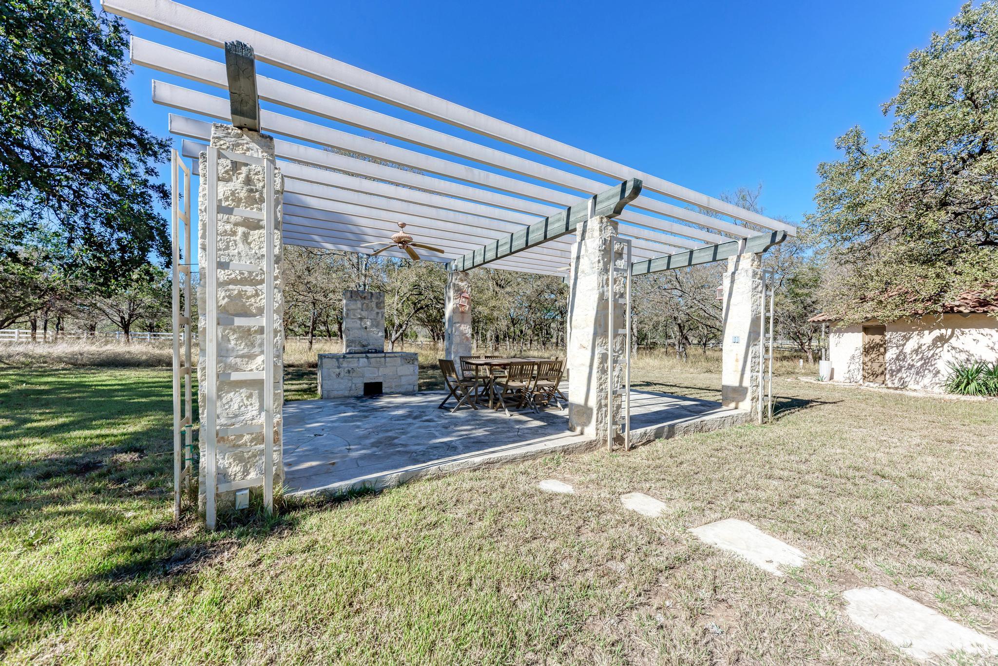 408 Haney Trce, Horseshoe Bay, TX 78657