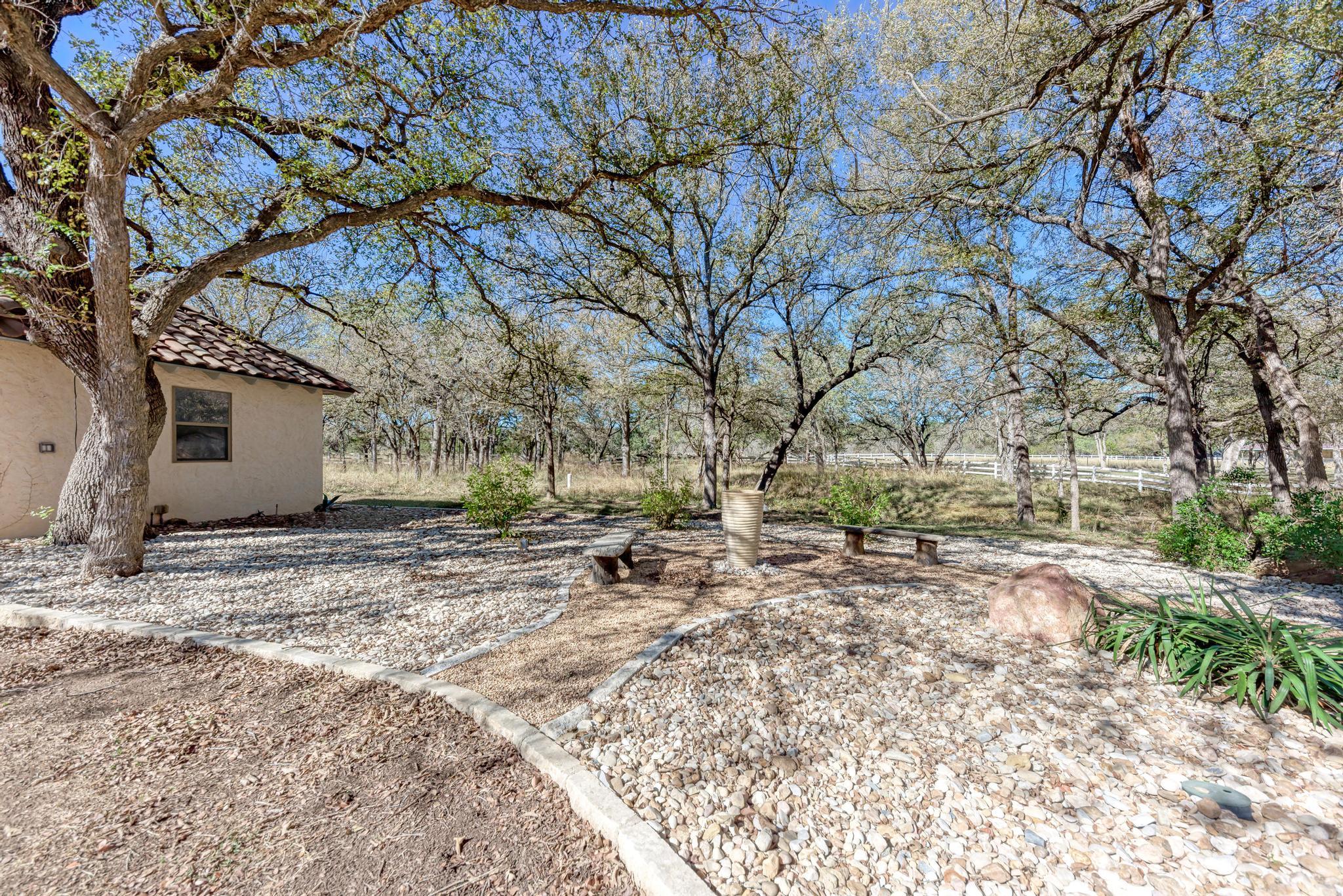 408 Haney Trce, Horseshoe Bay, TX 78657