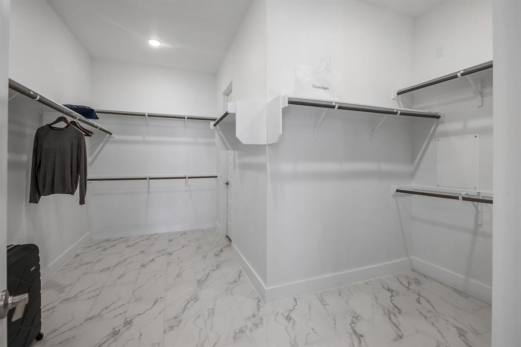 20028 CRESTED CARACARA Ln, Pflugerville, TX 78660