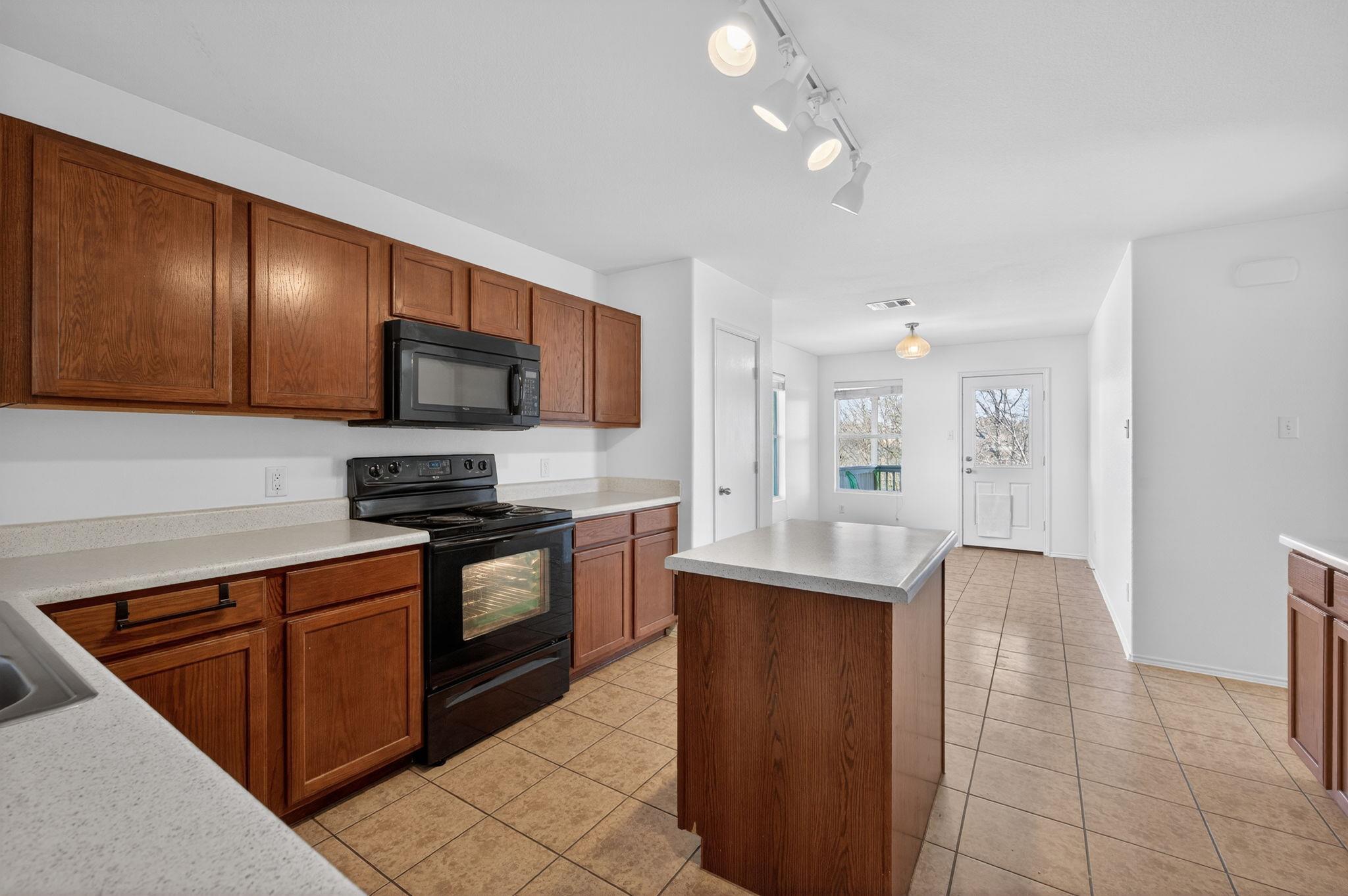 13629 Coomer Path, Pflugerville, TX 78660