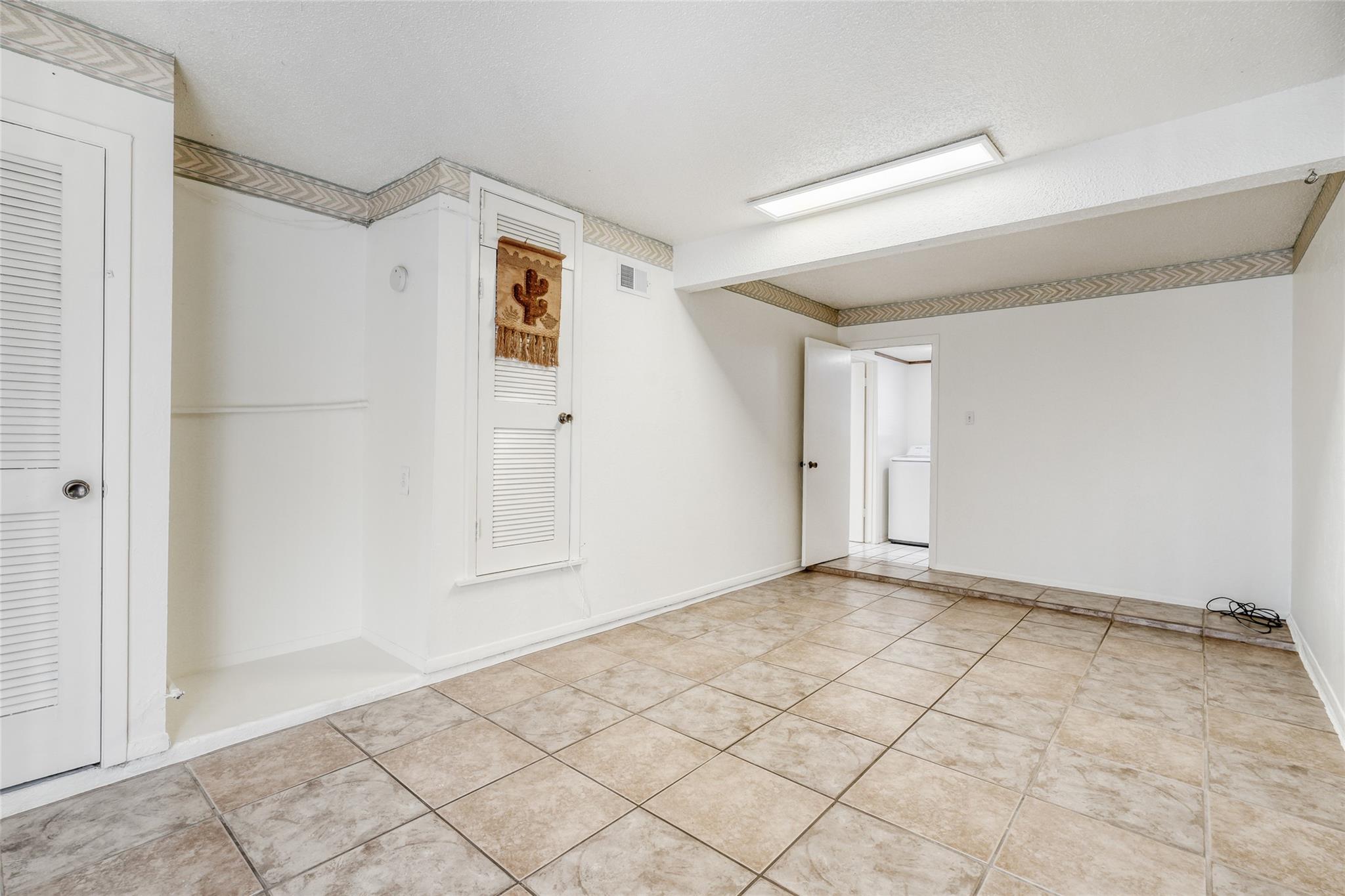 6601 Skycrest Dr, Austin, TX 78745