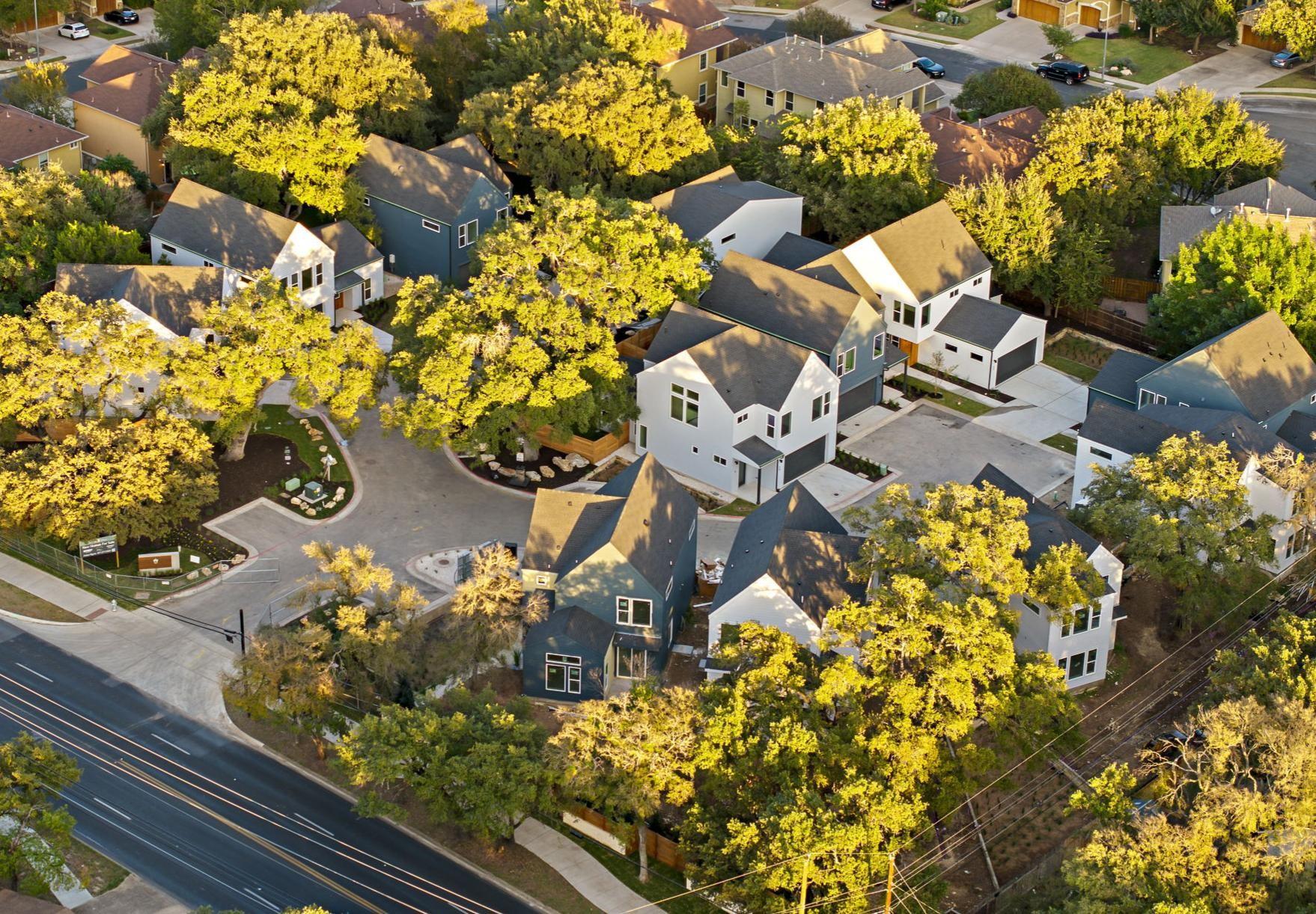 5107 Menchaca Rd # 4, Austin, TX 78745