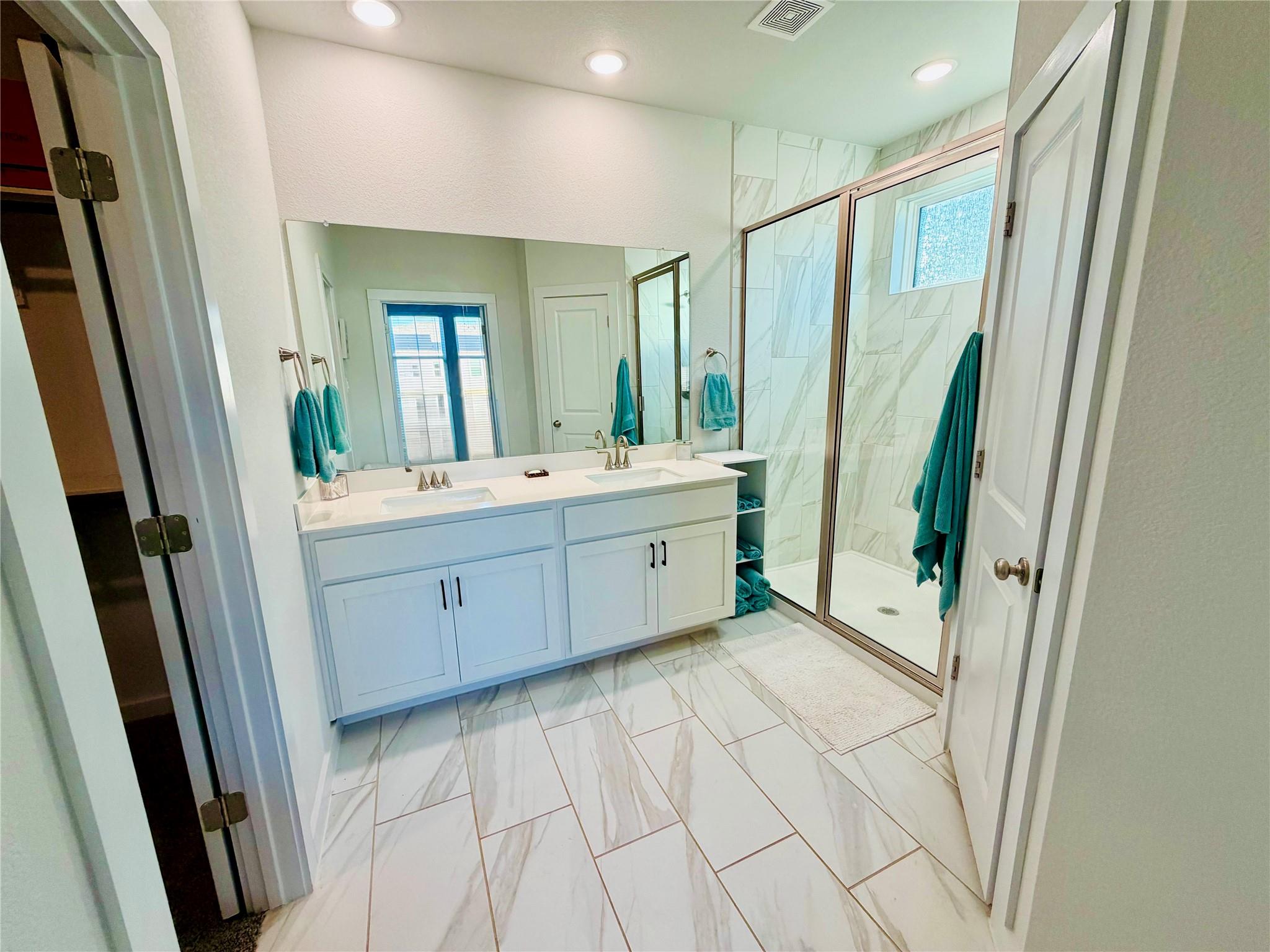 197 Everglades Dr, Kyle, TX 78640