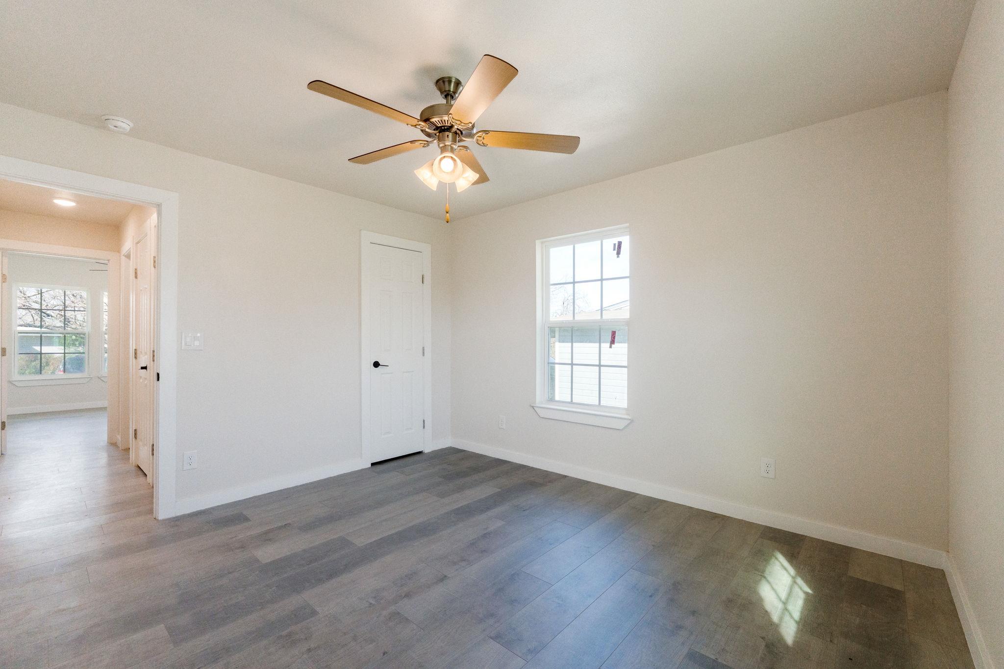 44 Sue Ann Dr, Lampasas, TX 76550