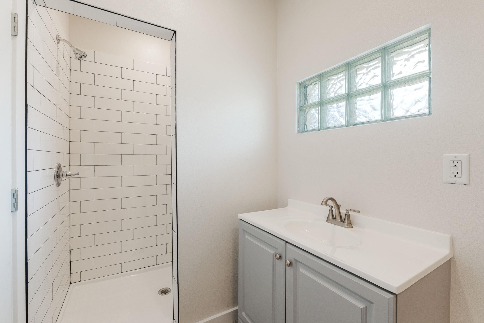 44 Sue Ann Dr, Lampasas, TX 76550