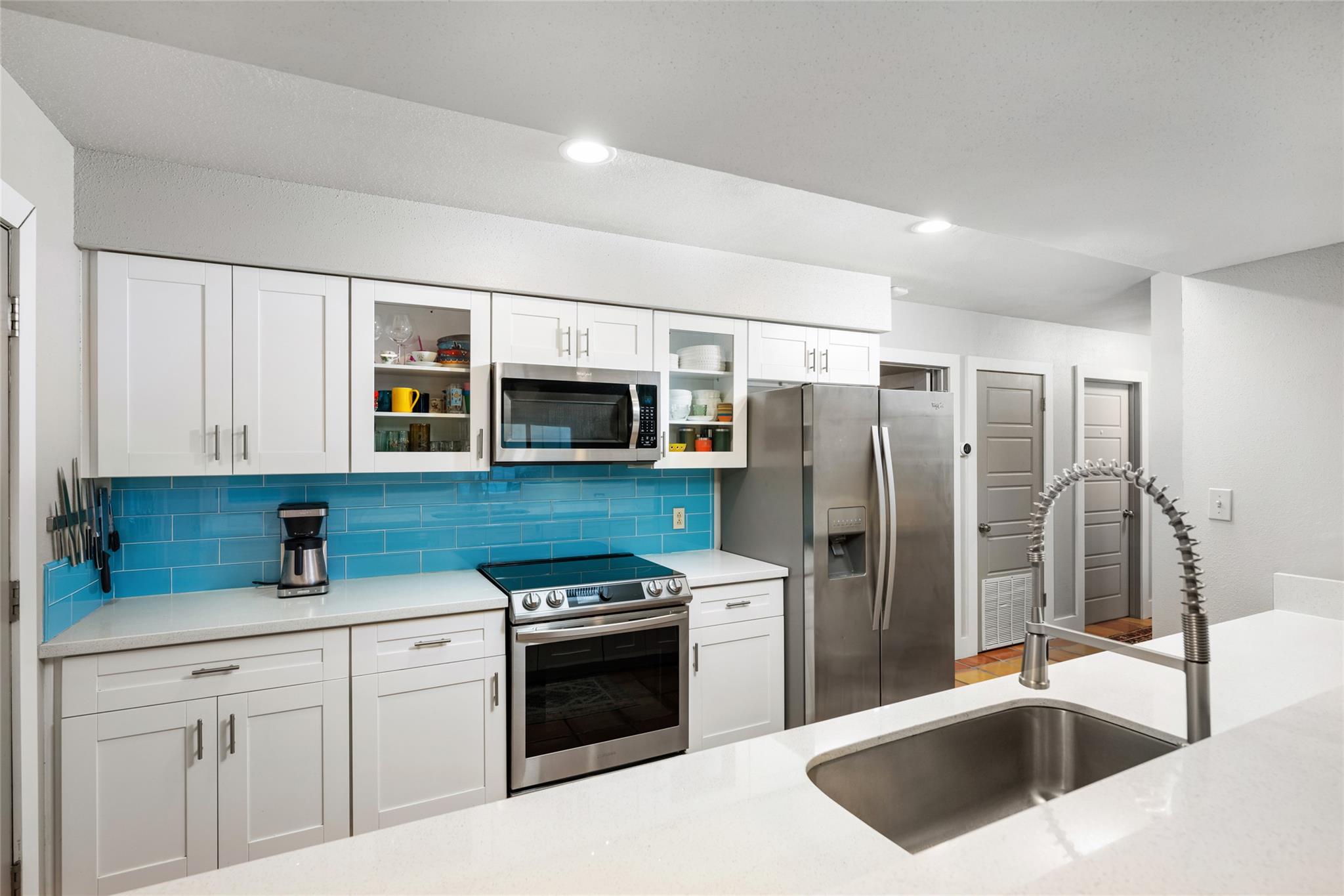 2210 Red Fox Rd, Austin, TX 78734