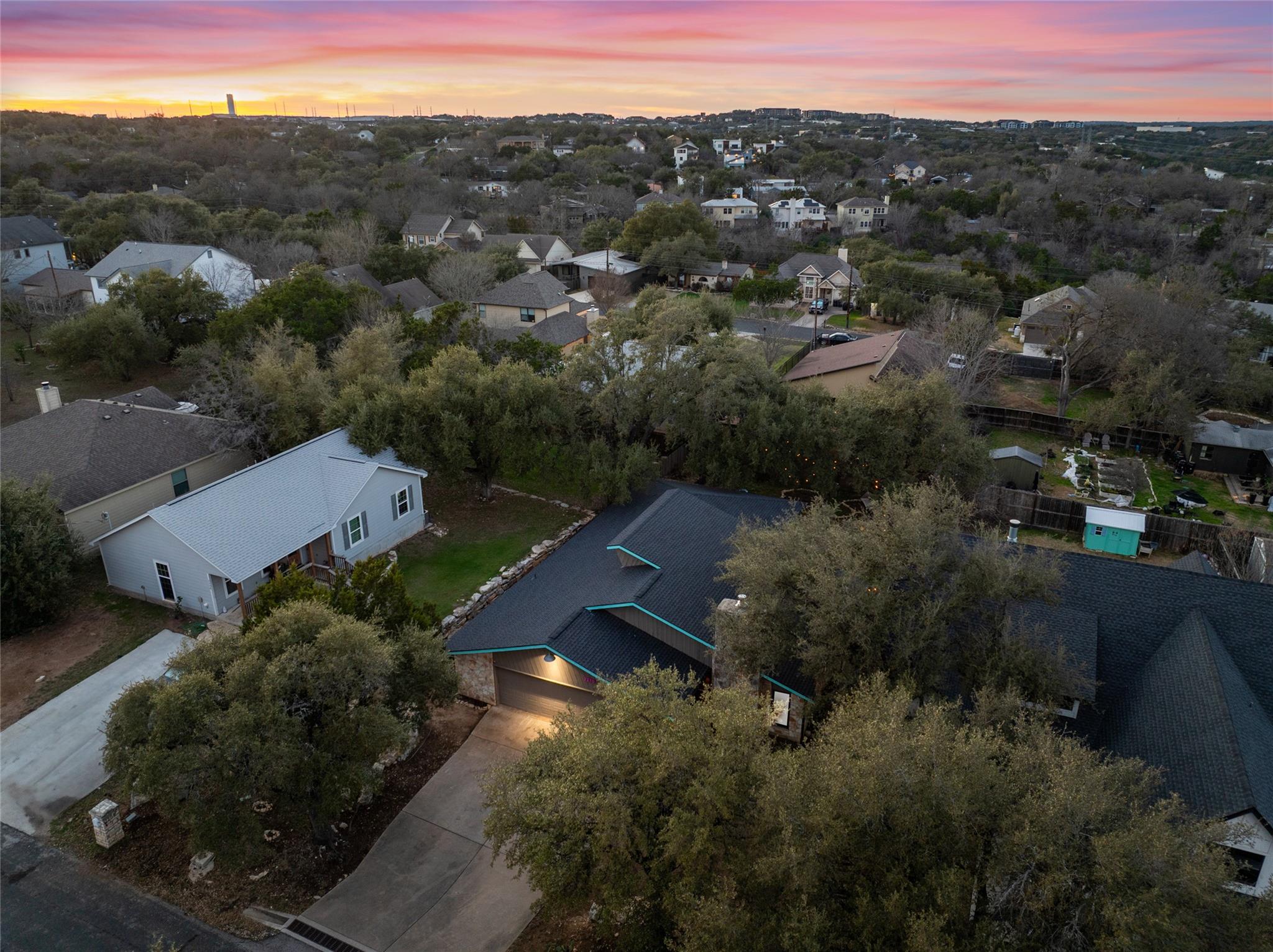 2210 Red Fox Rd, Austin, TX 78734