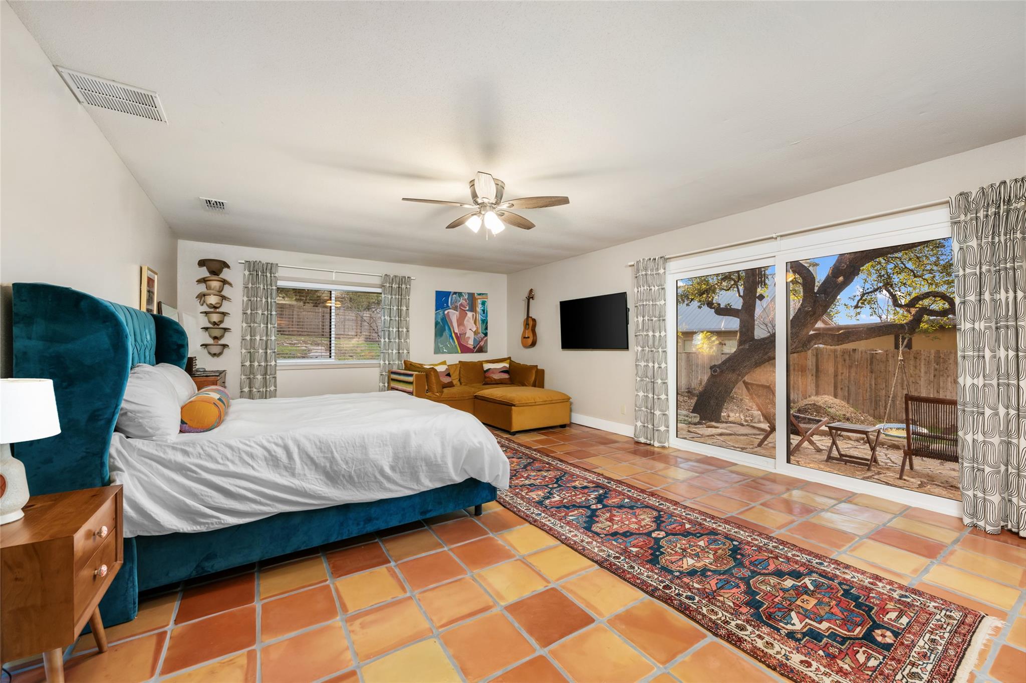 2210 Red Fox Rd, Austin, TX 78734