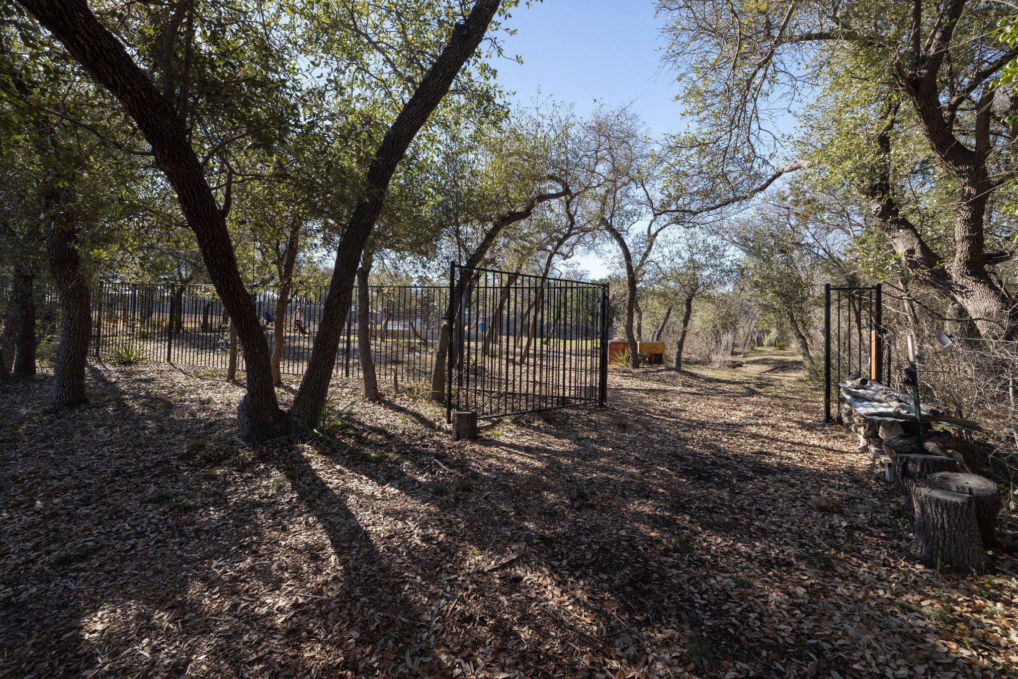 14302 Summit View Dr # 4, Leander, TX 78641