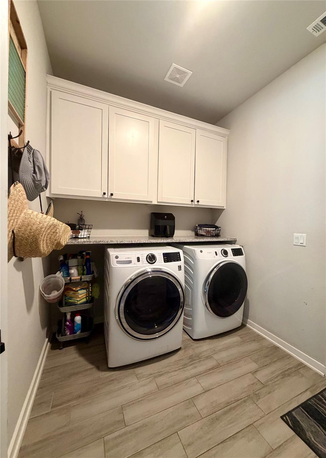 14302 Summit View Dr # 4, Leander, TX 78641