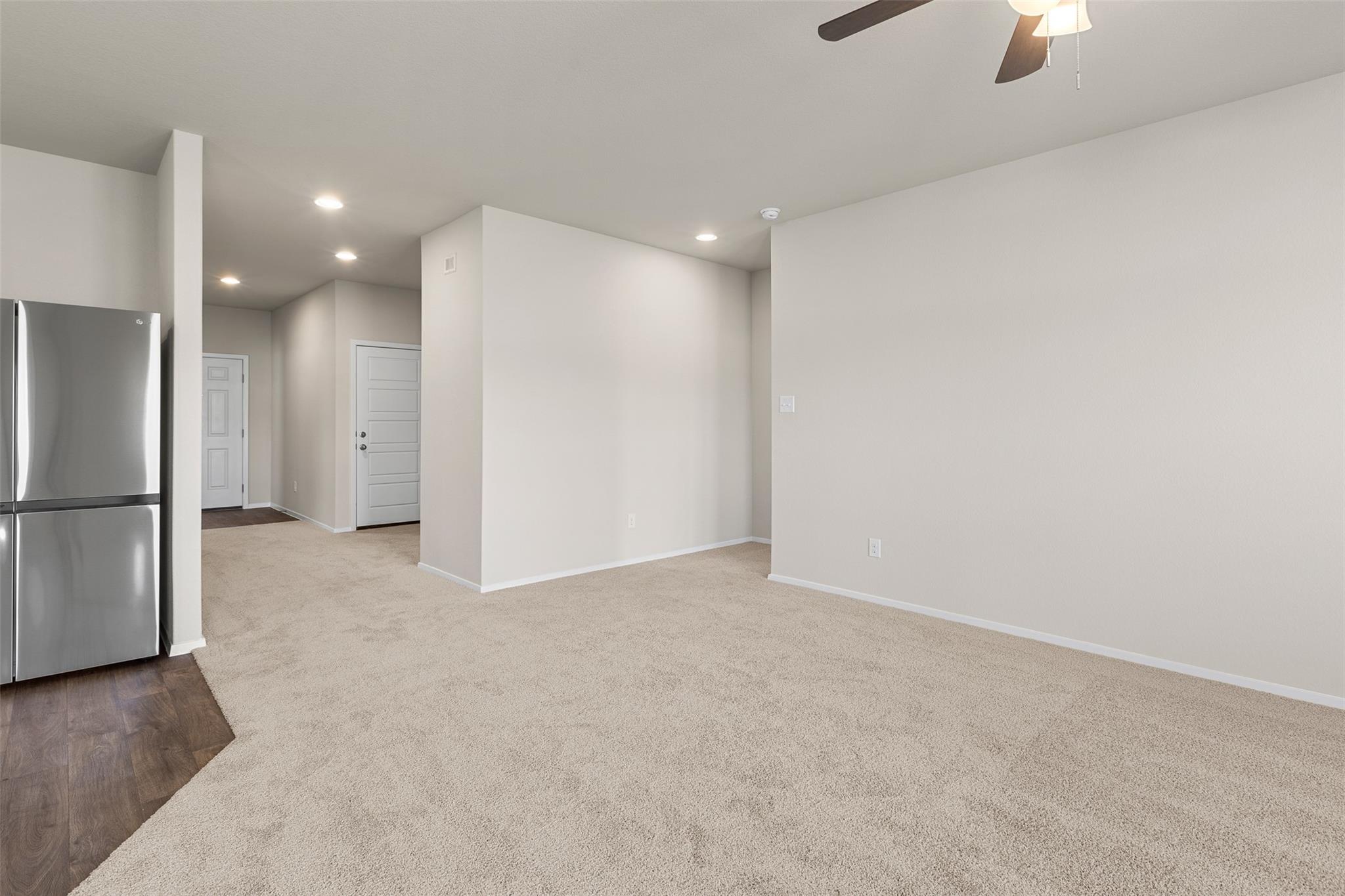 291 Chesterfield Dr, Kyle, TX 78640