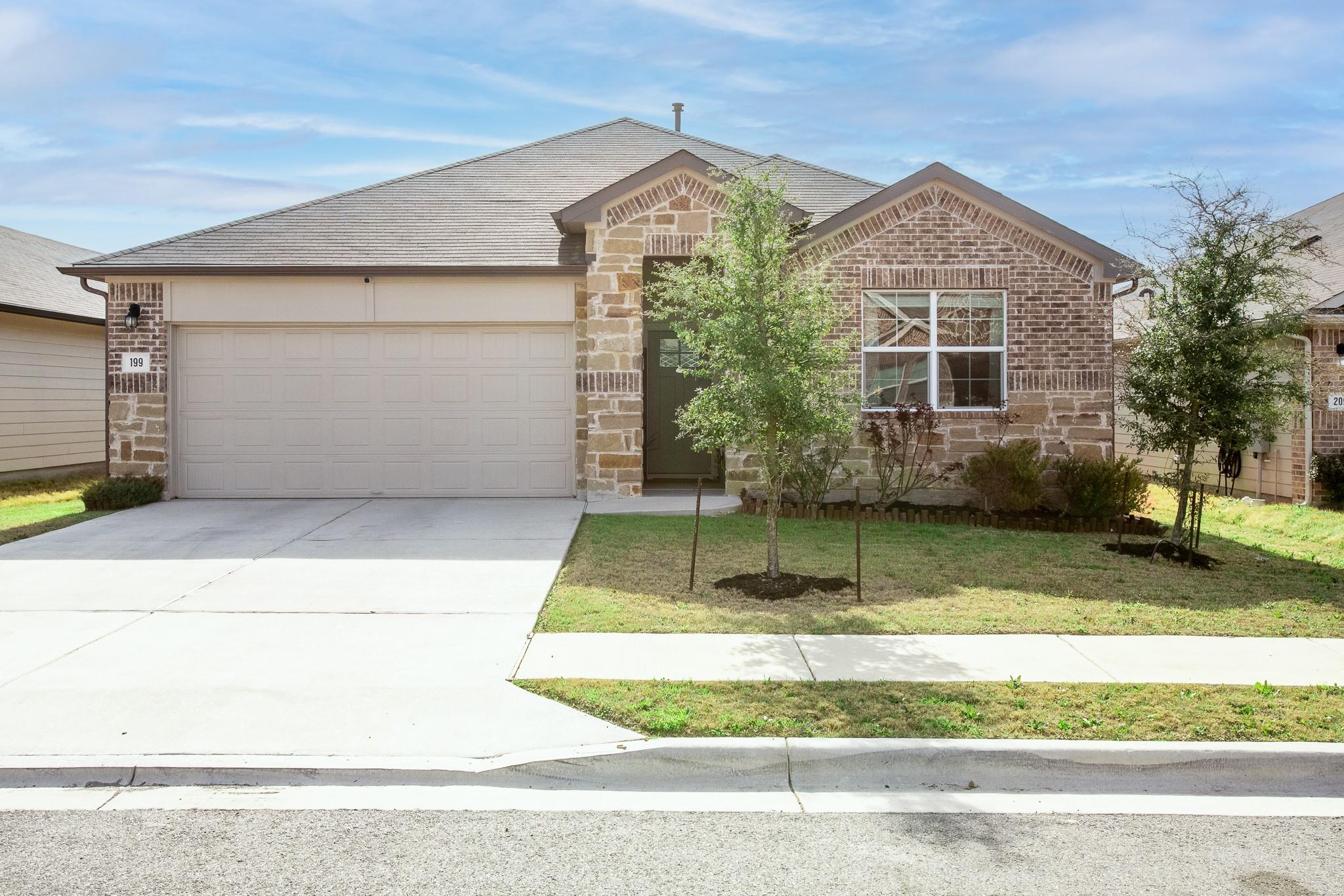 199 Frostweed Dr, Kyle, TX 78640