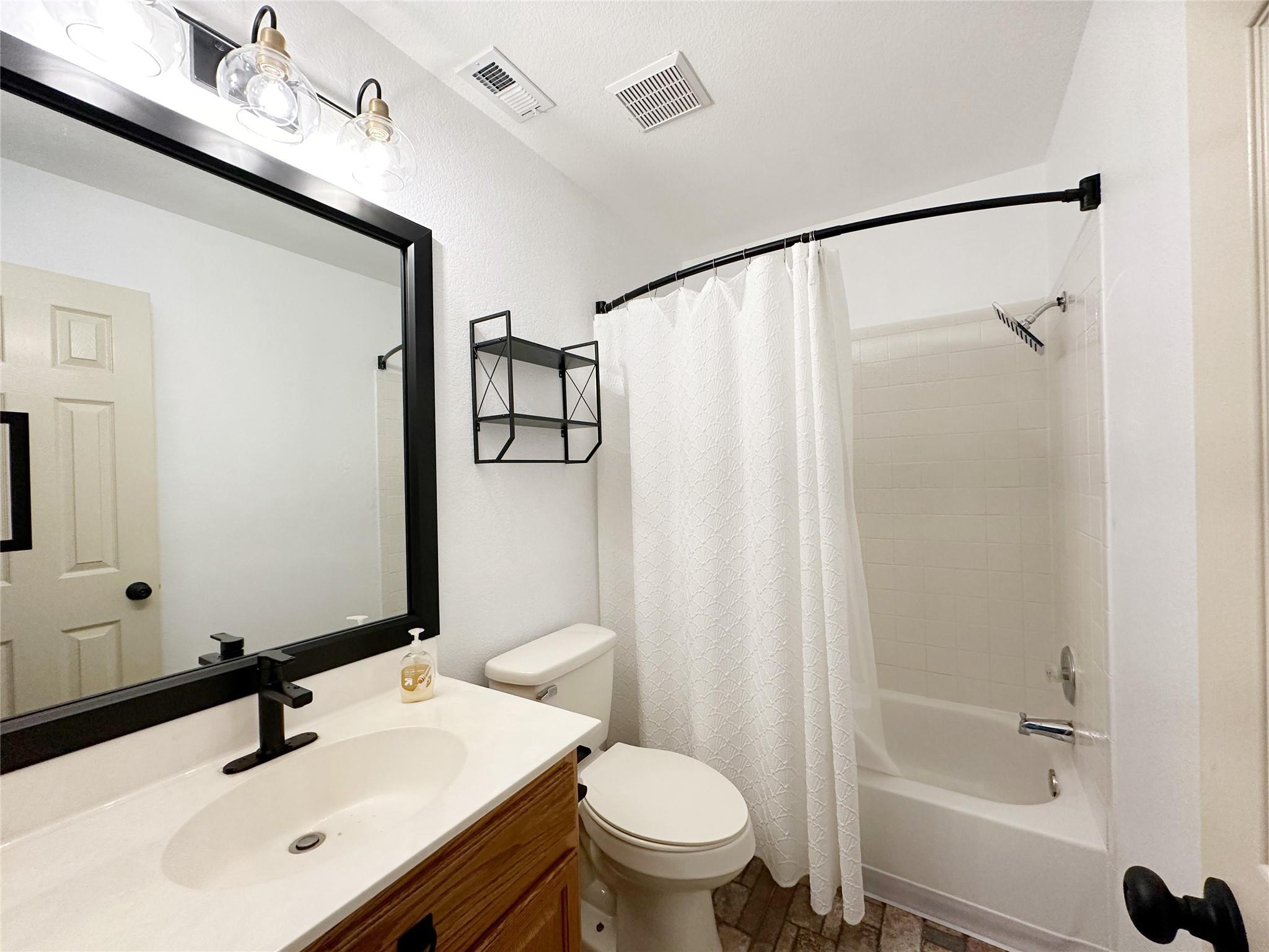 4500 Mather, Kyle, TX 78640