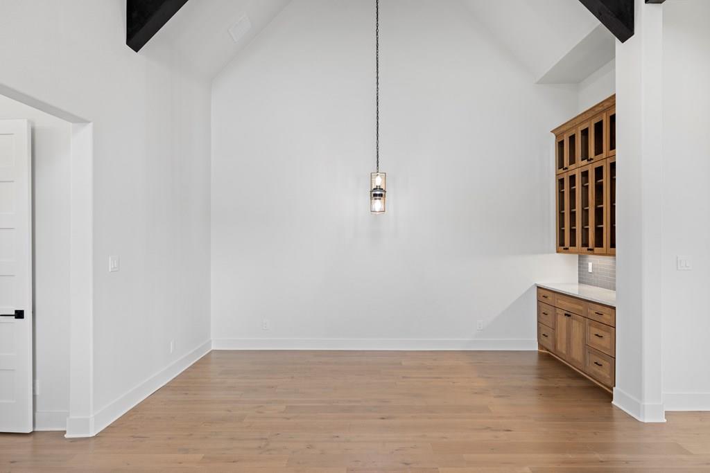 101 Baurenhof Ct, Fredericksburg, TX 78624