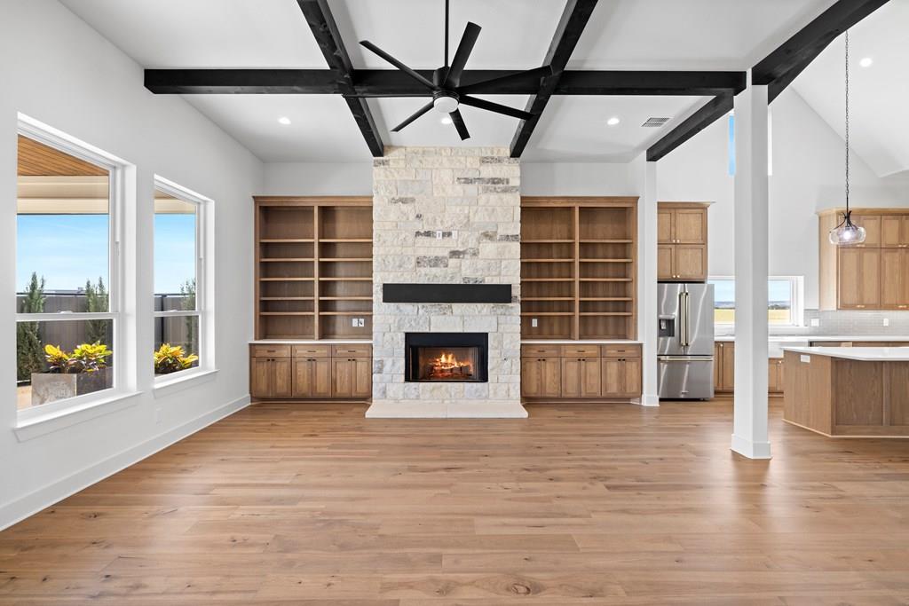 101 Baurenhof Ct, Fredericksburg, TX 78624