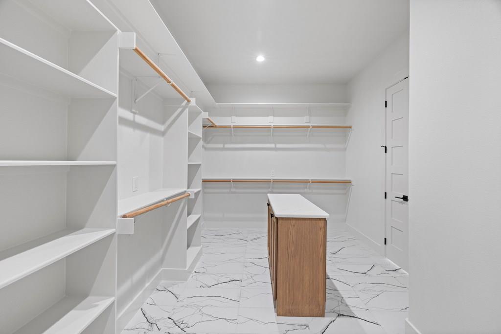 101 Baurenhof Ct, Fredericksburg, TX 78624