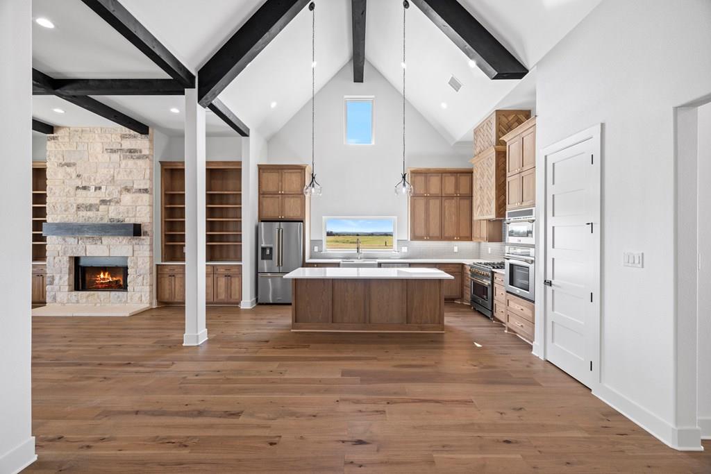 101 Baurenhof Ct, Fredericksburg, TX 78624