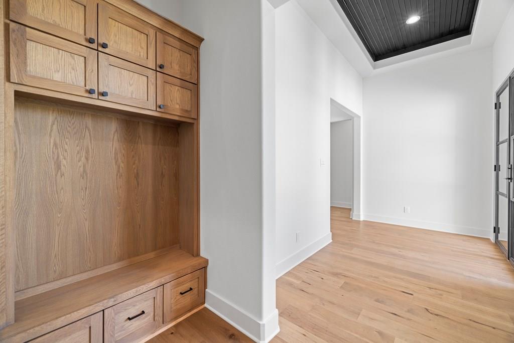 101 Baurenhof Ct, Fredericksburg, TX 78624