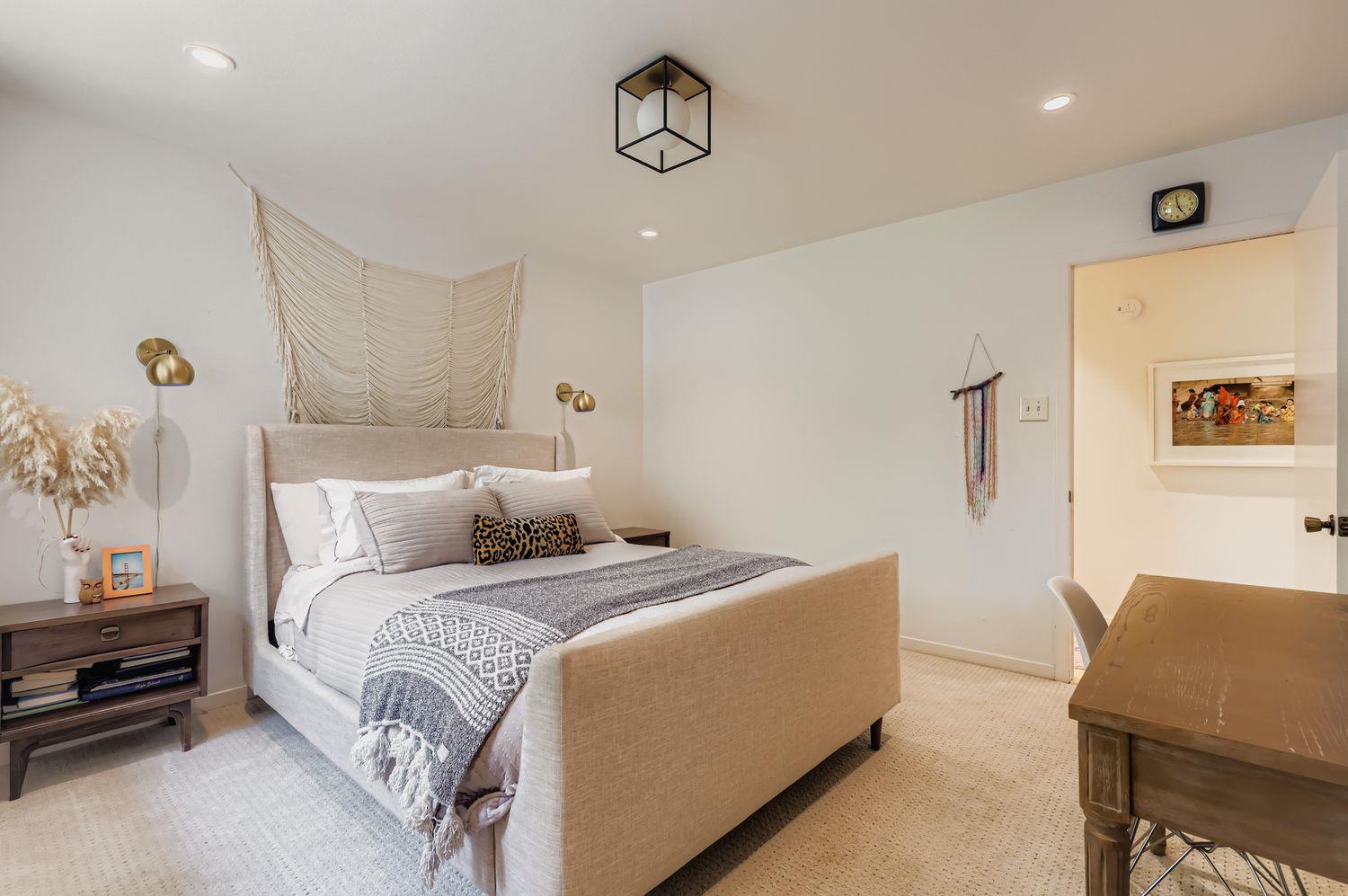 4502 Small Dr, Austin, TX 78731