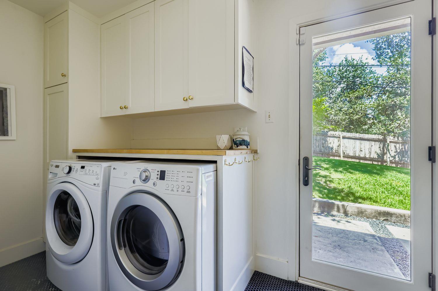 4502 Small Dr, Austin, TX 78731