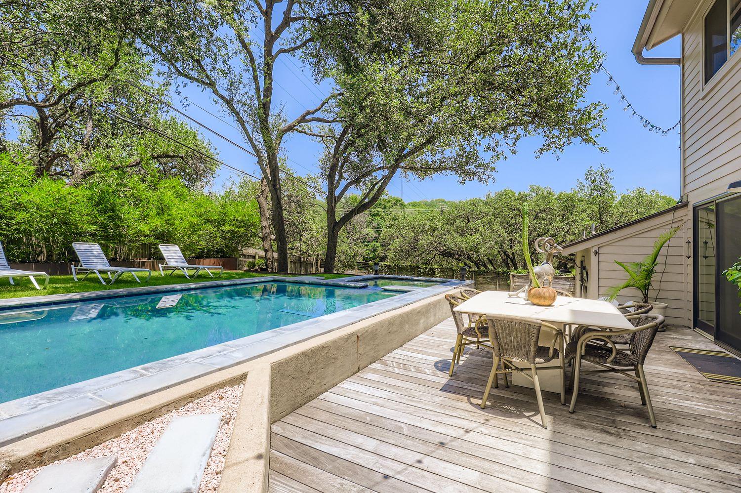 4502 Small Dr, Austin, TX 78731