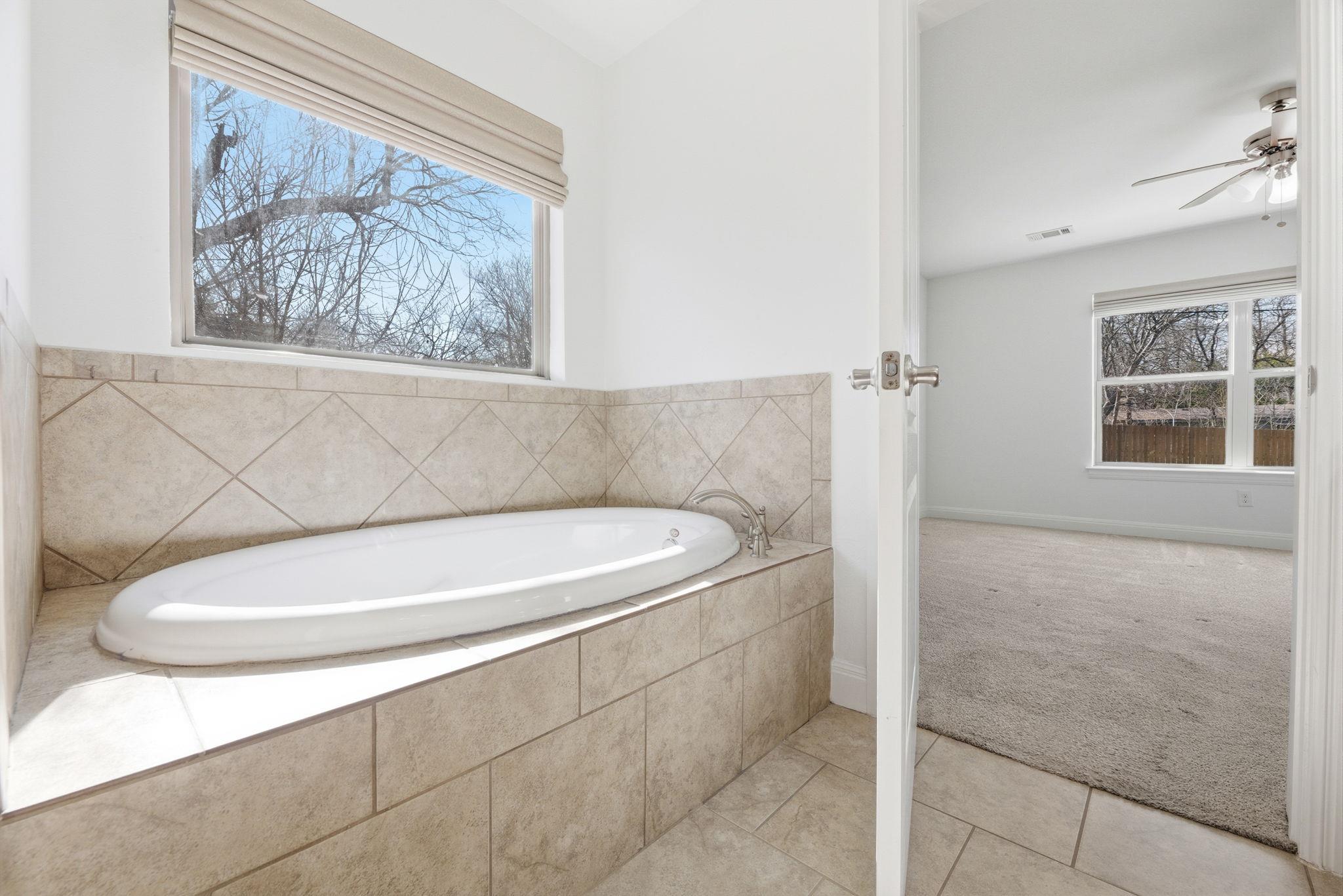 4904 Eastdale Dr, Austin, TX 78723