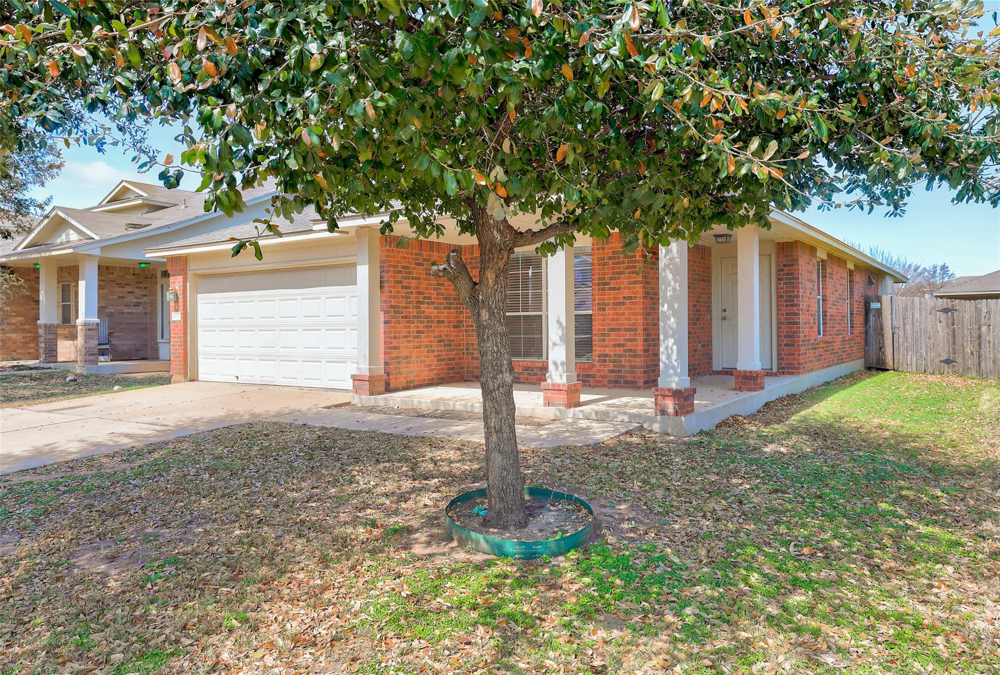 1007 Aiken Dr, Leander, TX 78641