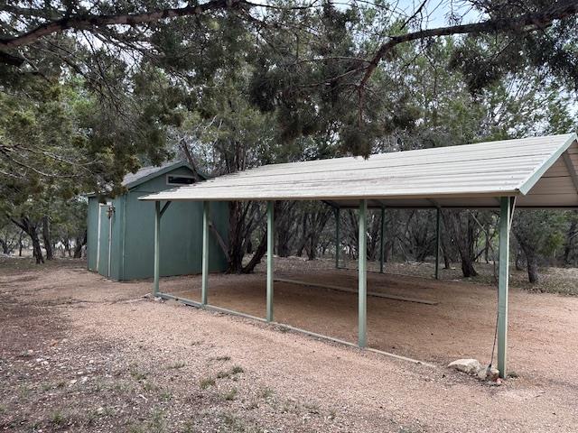 1761 Cottonwood Rd, Fischer, TX 78623