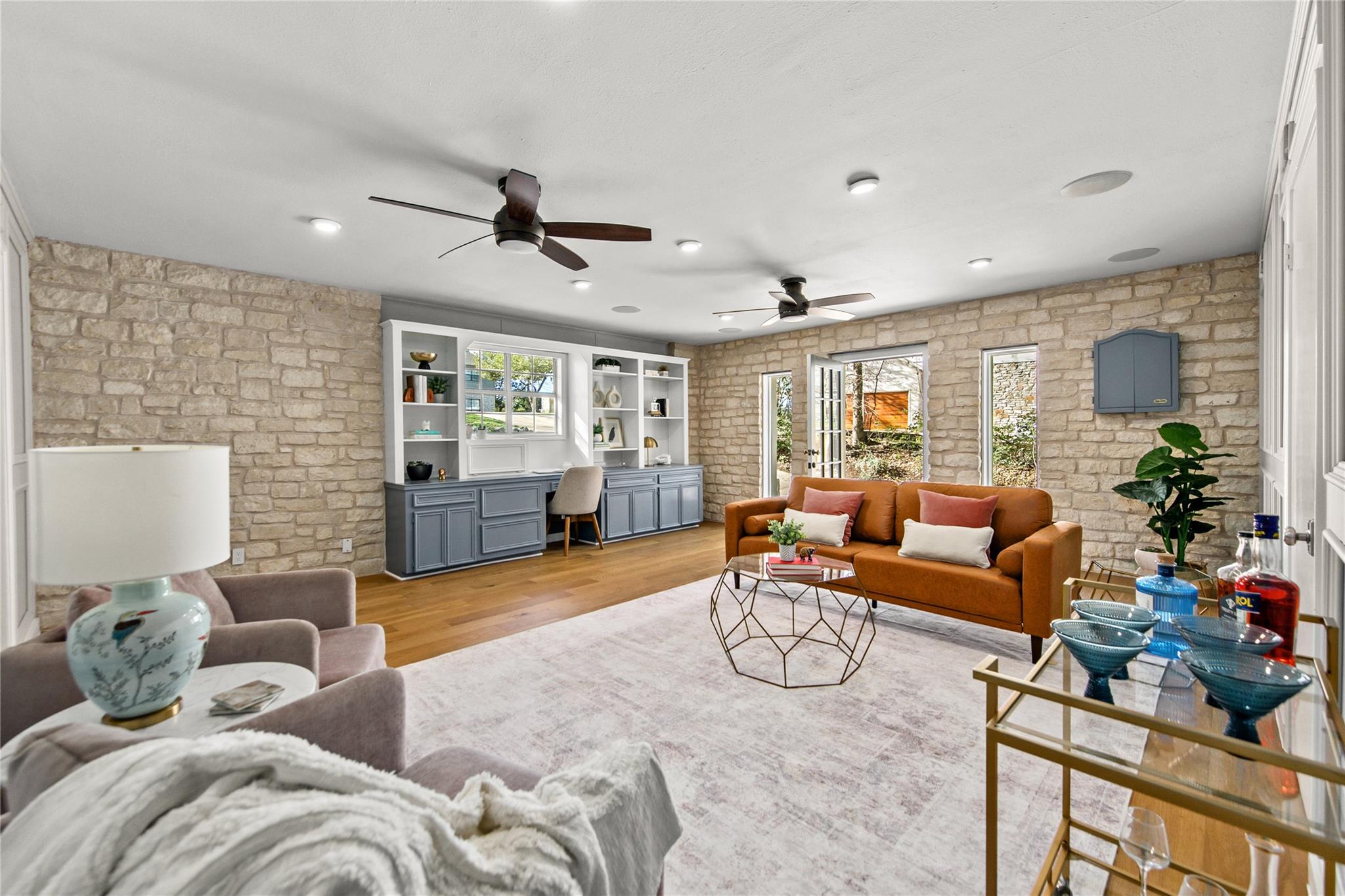 3627 Peregrine Falcon Dr, Austin, TX 78746