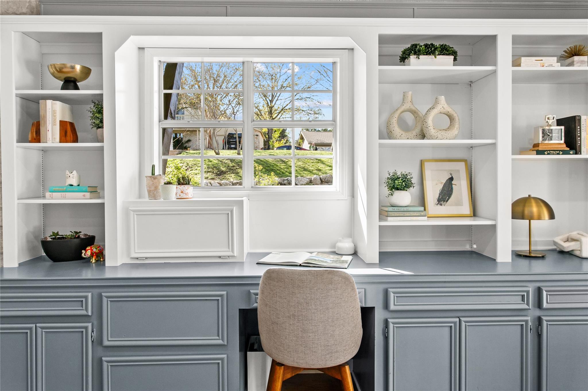 3627 Peregrine Falcon Dr, Austin, TX 78746