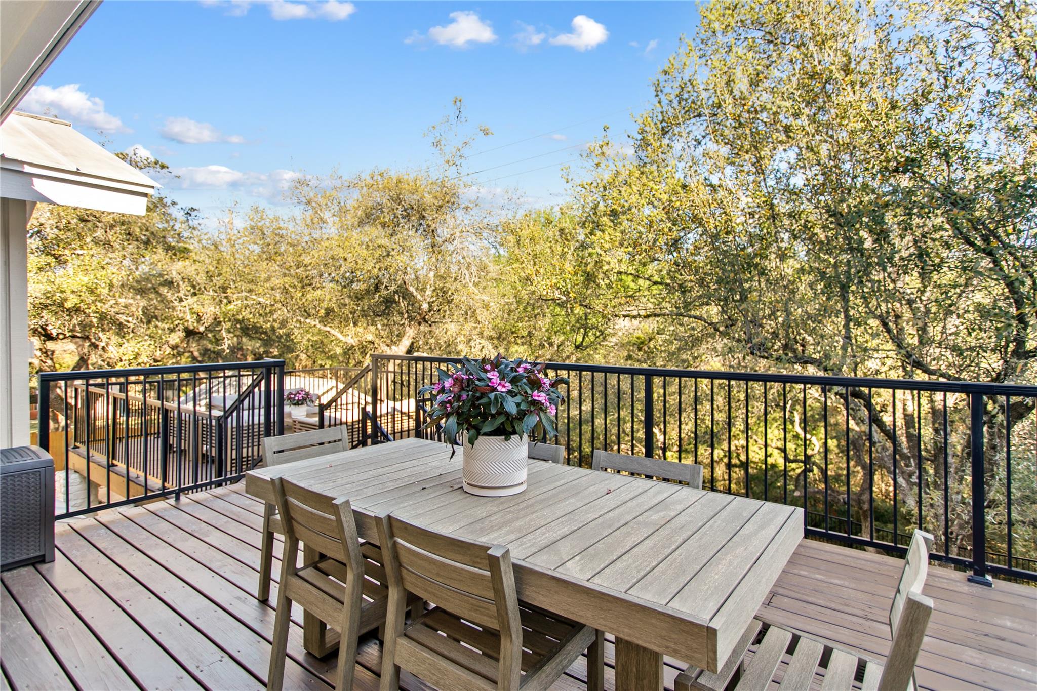 3627 Peregrine Falcon Dr, Austin, TX 78746