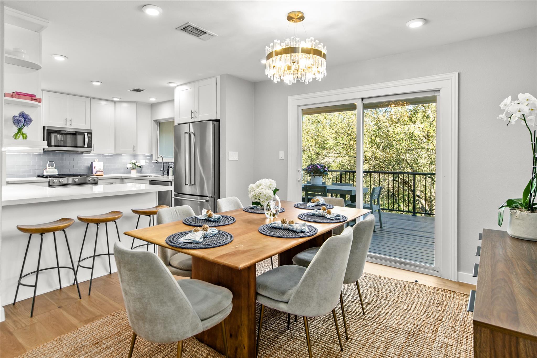 3627 Peregrine Falcon Dr, Austin, TX 78746