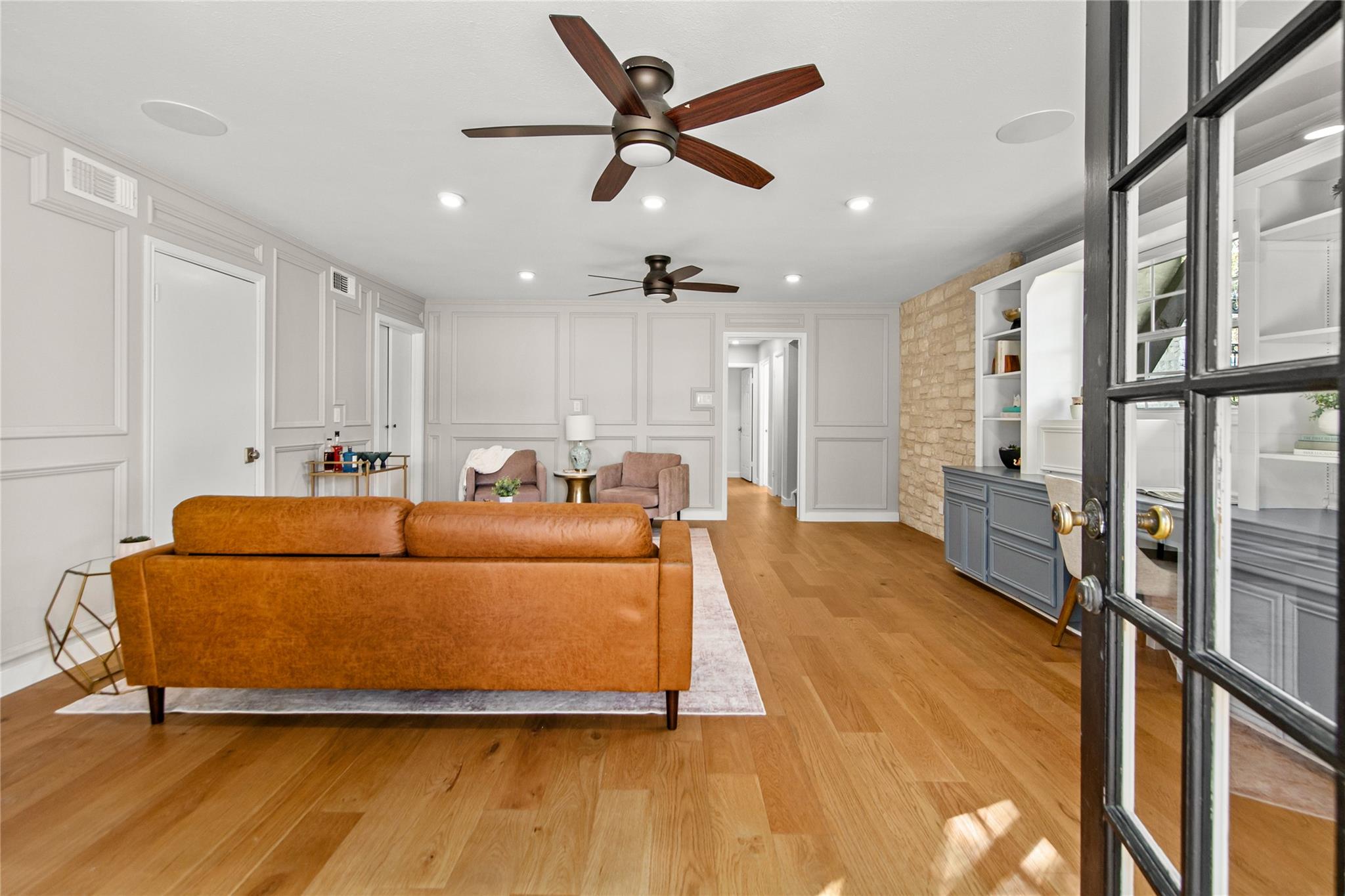 3627 Peregrine Falcon Dr, Austin, TX 78746