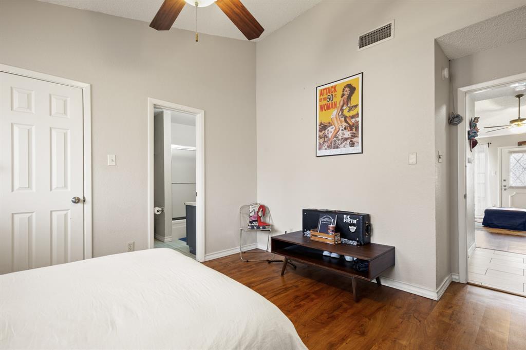 806 W 24th St # 323, Austin, TX 78705