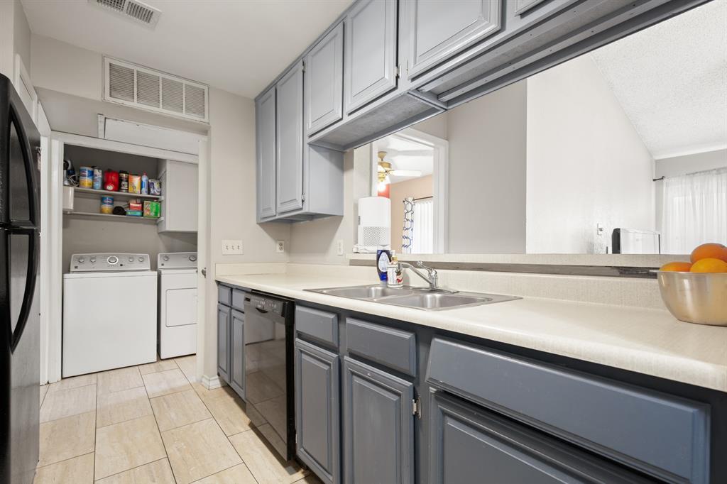 806 W 24th St # 323, Austin, TX 78705