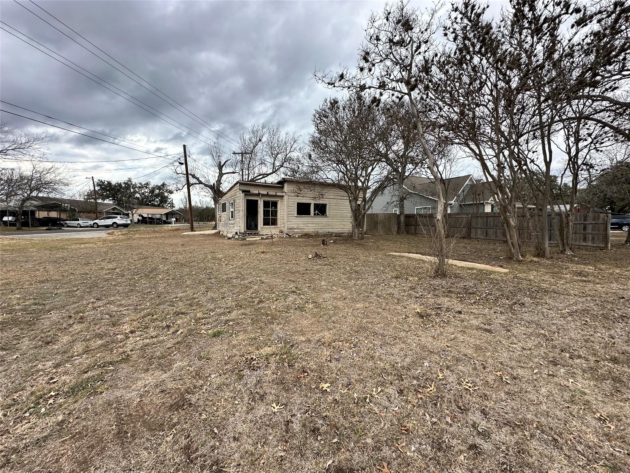408 Allen St, Kyle, TX 78640