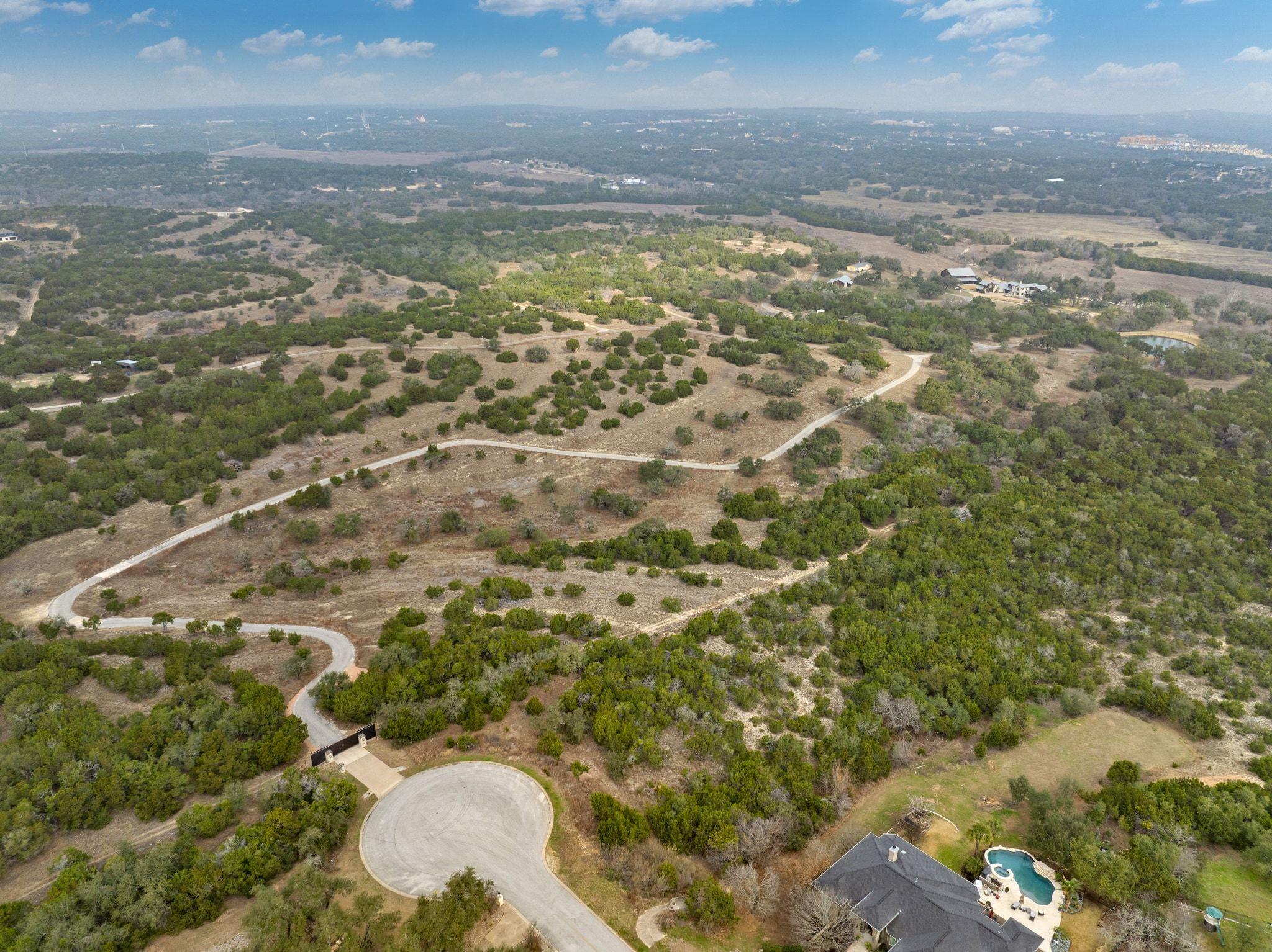 8904 Blazyk Dr, Austin, TX 78737