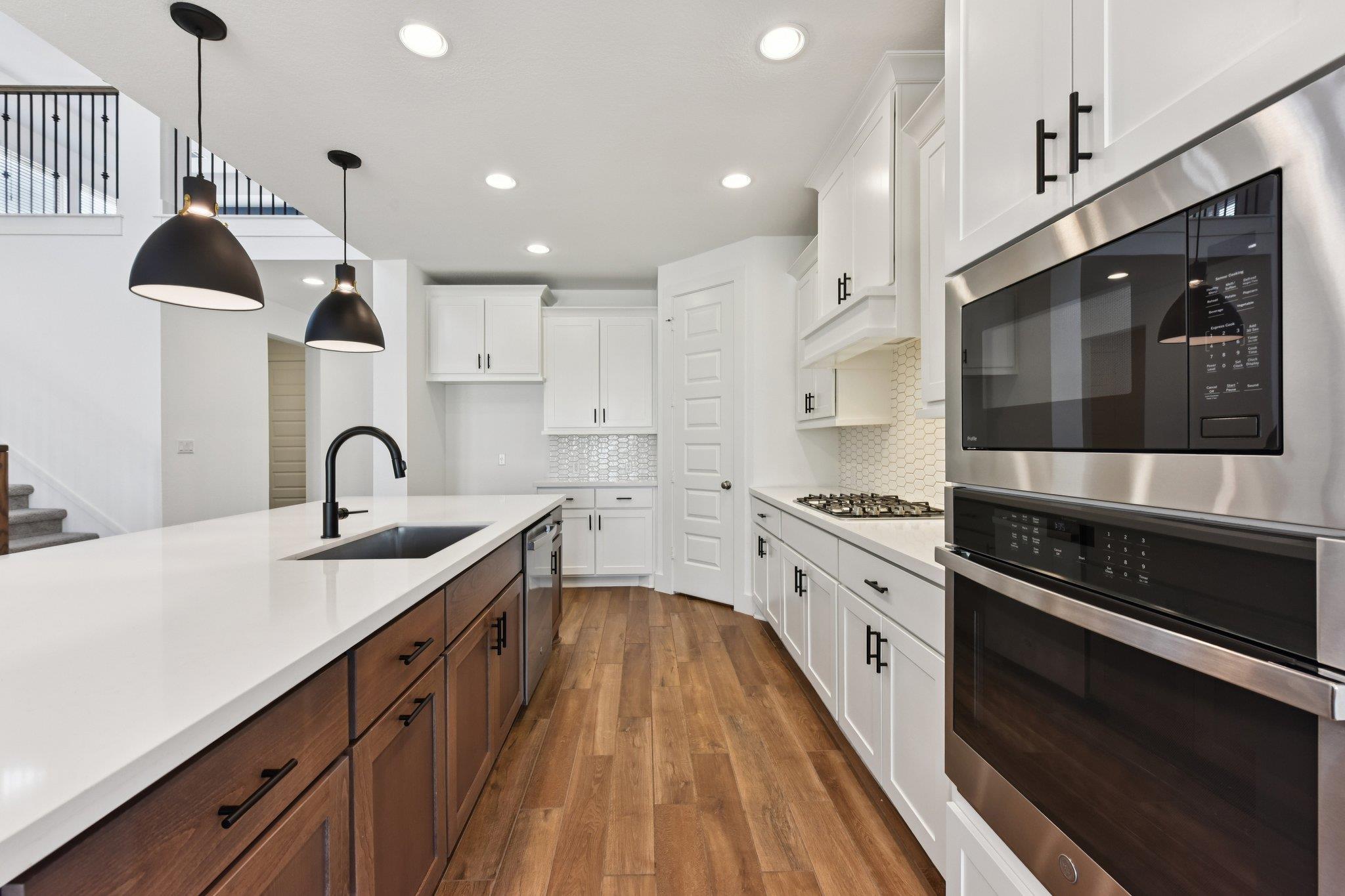 225 Ashmore Ln, Georgetown, TX 78628