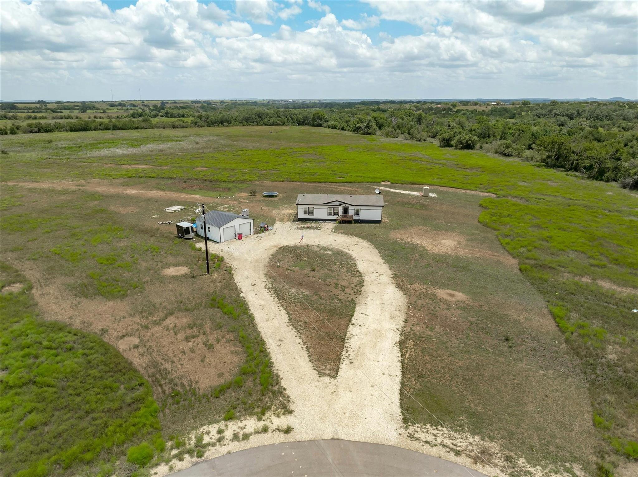 101 Goodnight Trl, Copperas Cove, TX 76522