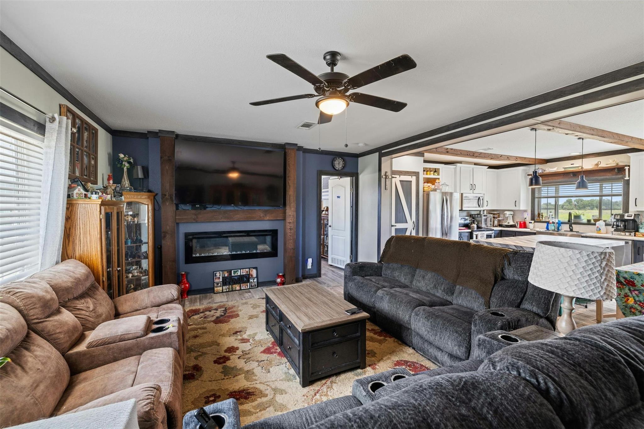 101 Goodnight Trl, Copperas Cove, TX 76522