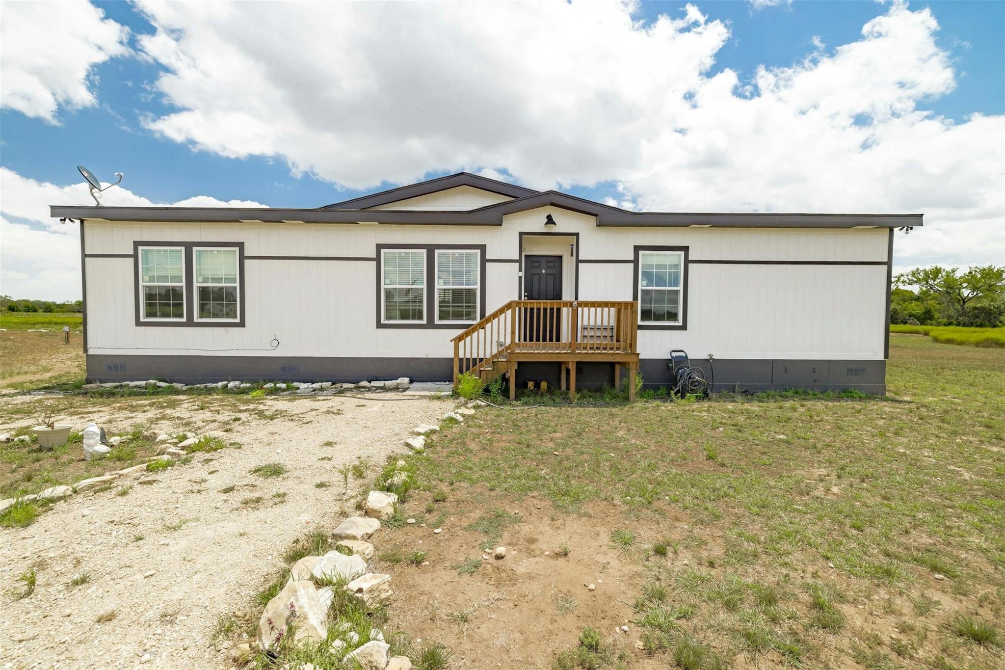 101 Goodnight Trl, Copperas Cove, TX 76522