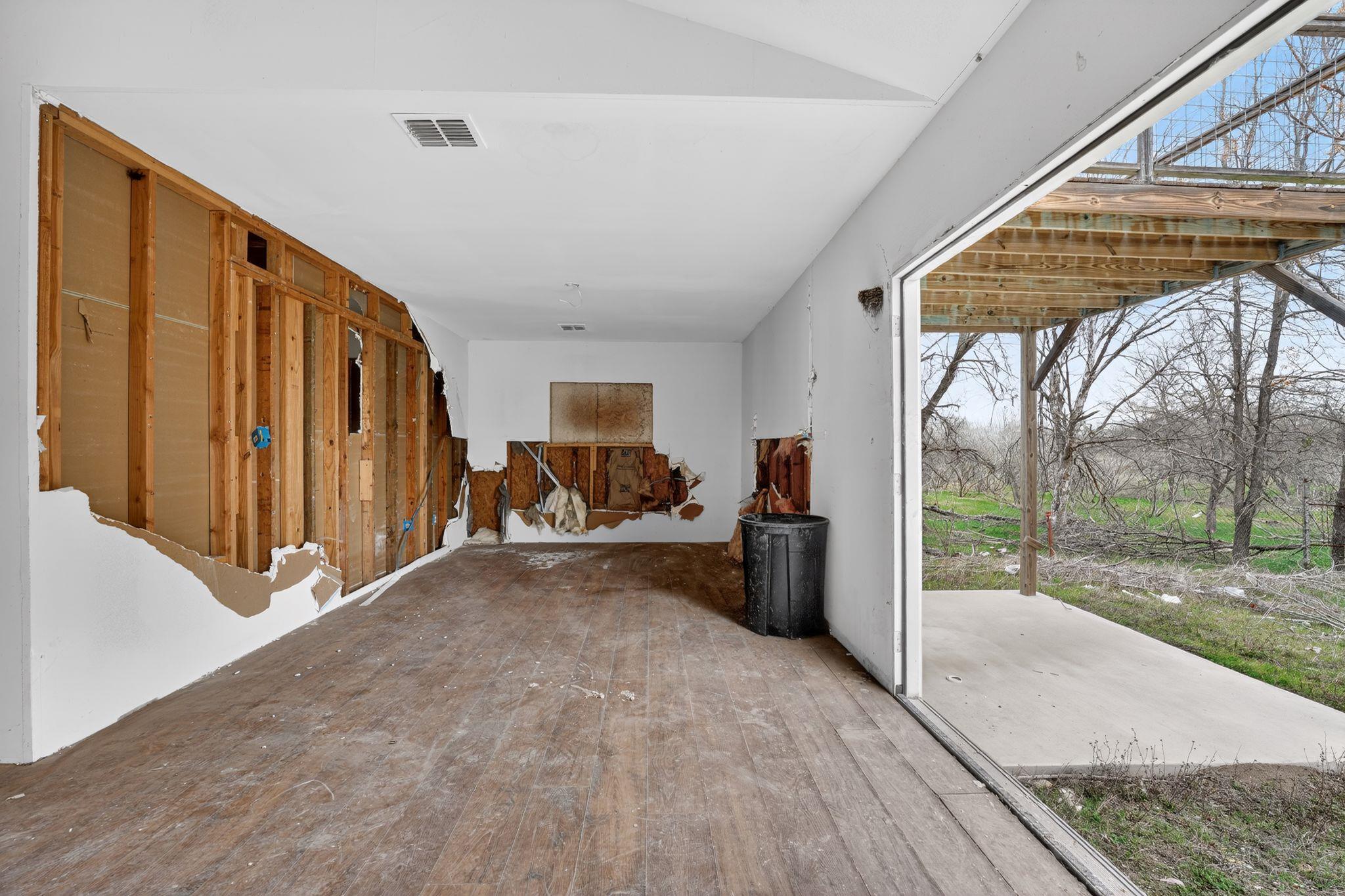 11223 Tom Sassman Rd, Austin, TX 78747