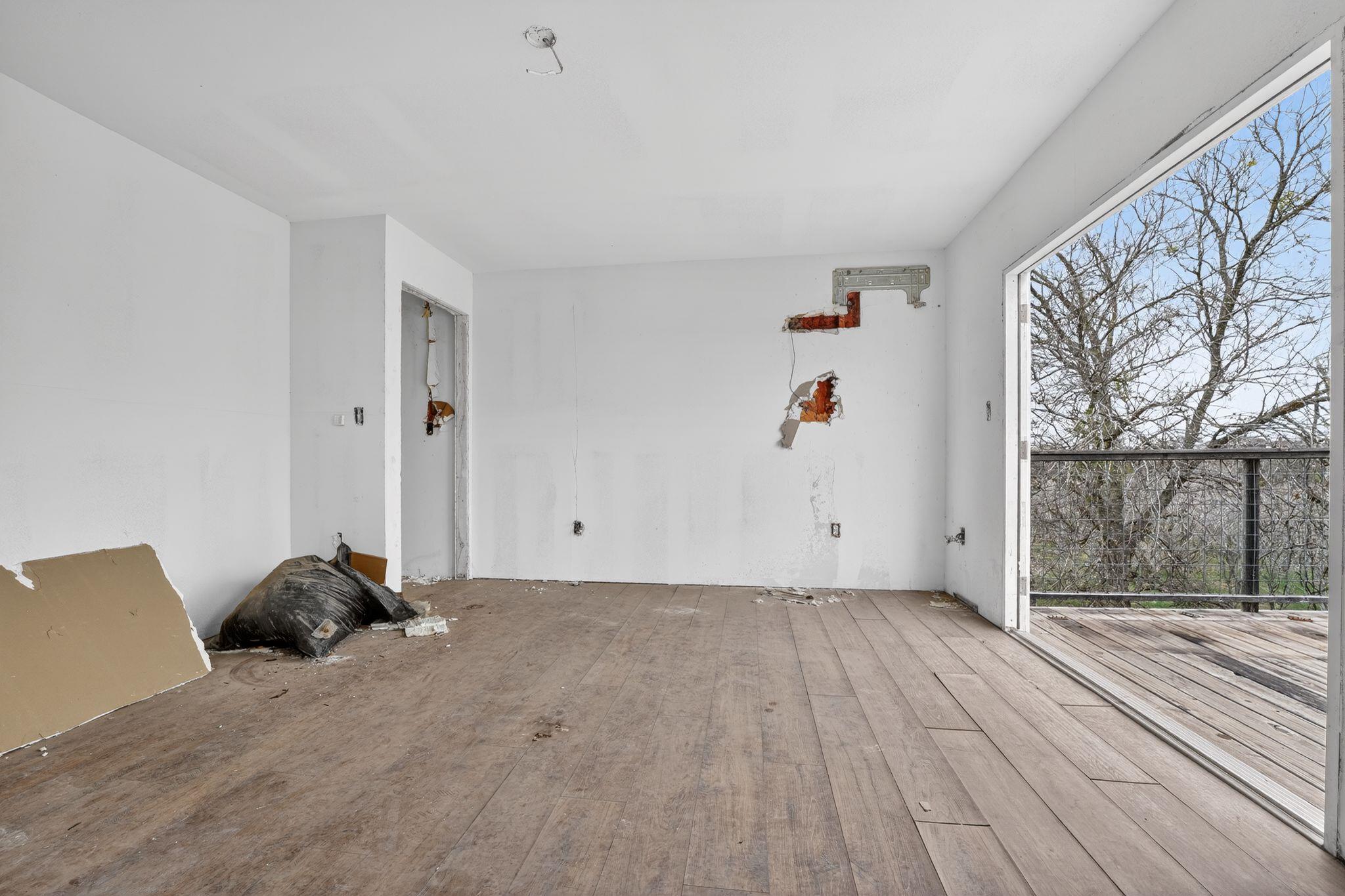 11223 Tom Sassman Rd, Austin, TX 78747