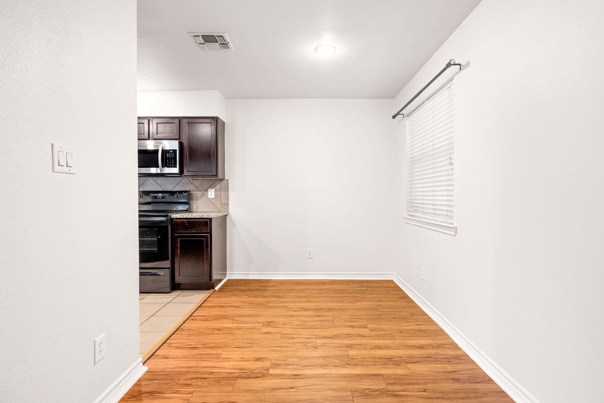 6700 Cooper Lane # 40, Austin, TX 78745